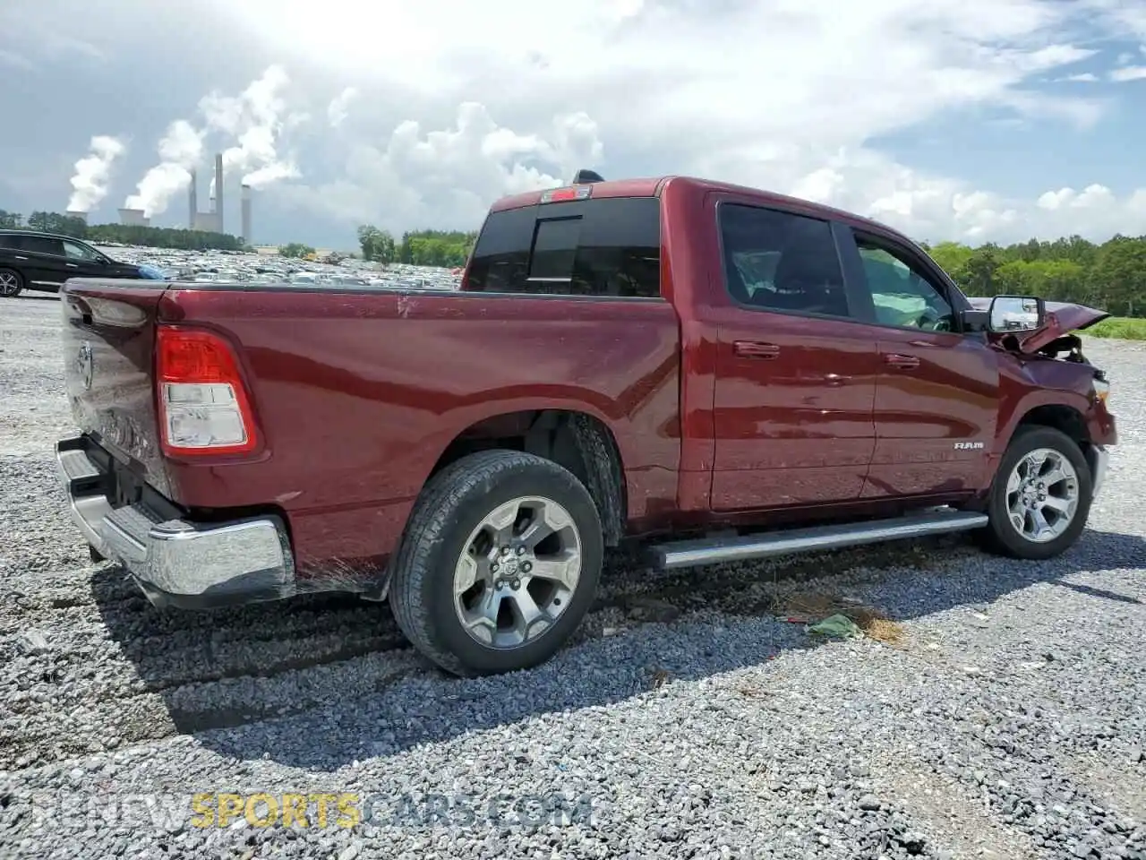 3 Photograph of a damaged car 1C6RREFT0NN277678 RAM 1500 2022