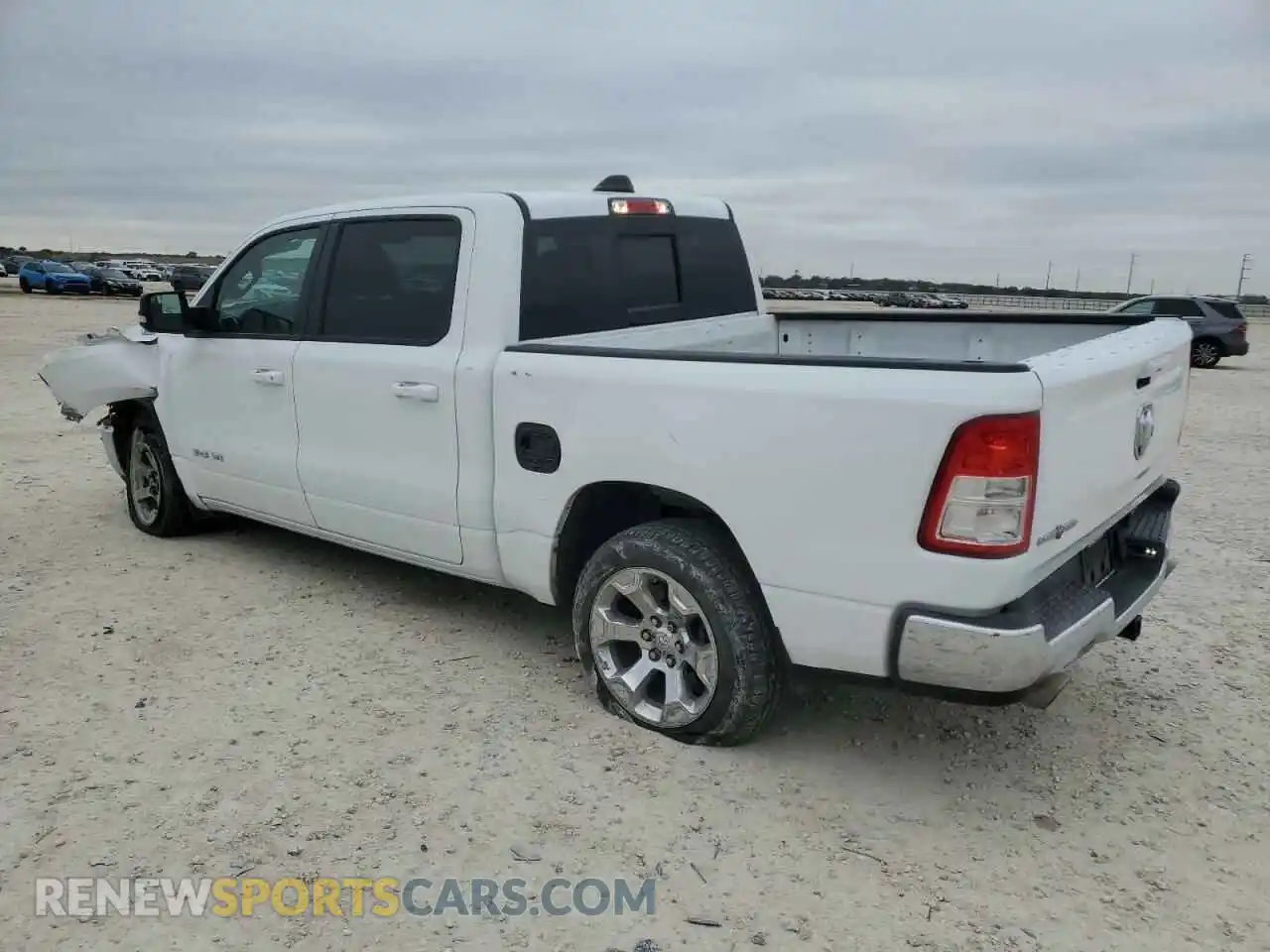 2 Photograph of a damaged car 1C6RREFT0NN364920 RAM 1500 2022