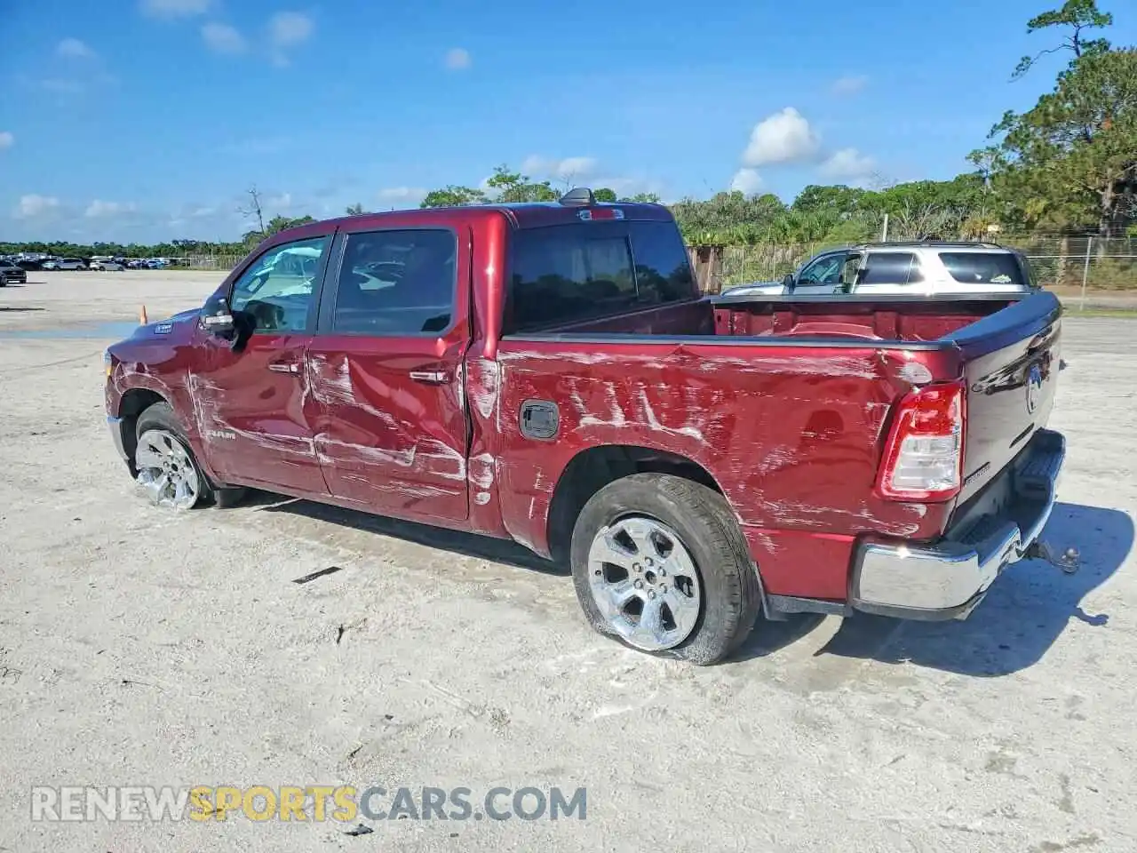2 Photograph of a damaged car 1C6RREFT4NN124799 RAM 1500 2022