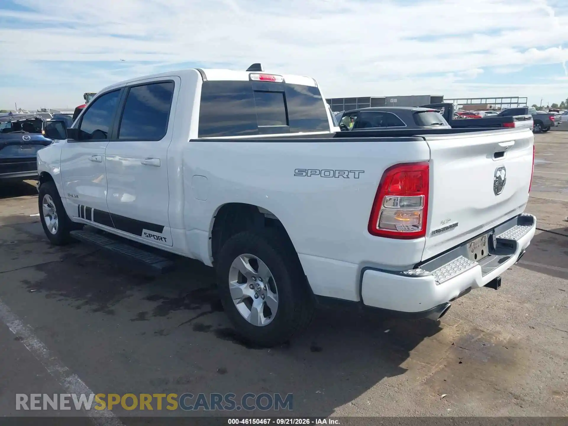 3 Фотография поврежденного автомобиля 1C6RREFT4NN157804 RAM 1500 2022