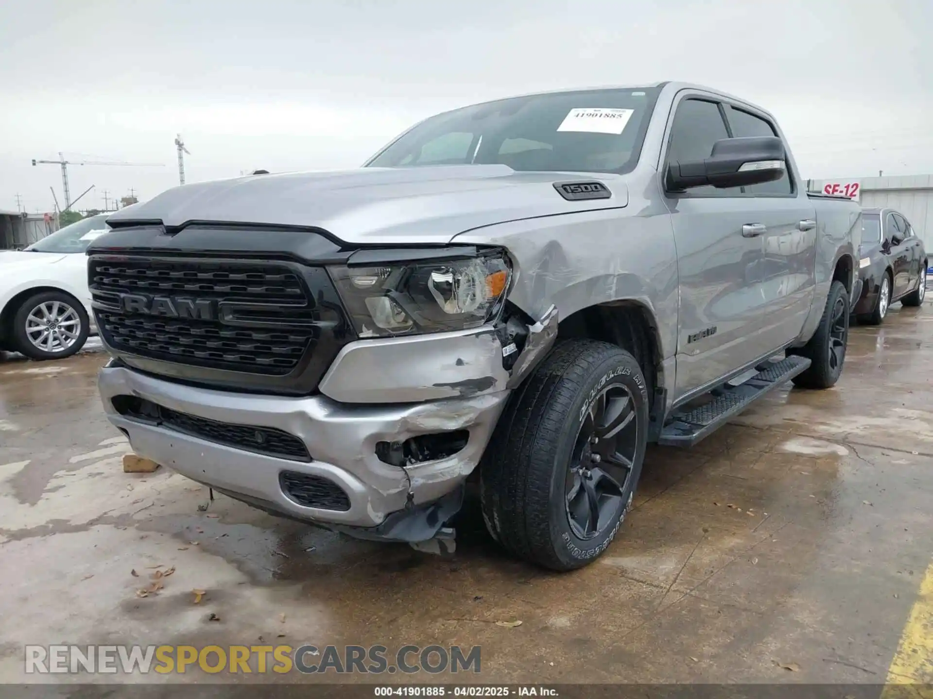 2 Photograph of a damaged car 1C6RREFT4NN187269 RAM 1500 2022