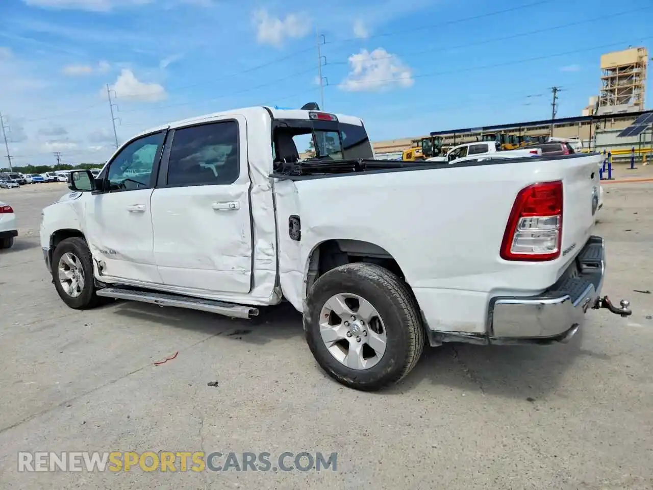 2 Photograph of a damaged car 1C6RREFT5NN276221 RAM 1500 2022