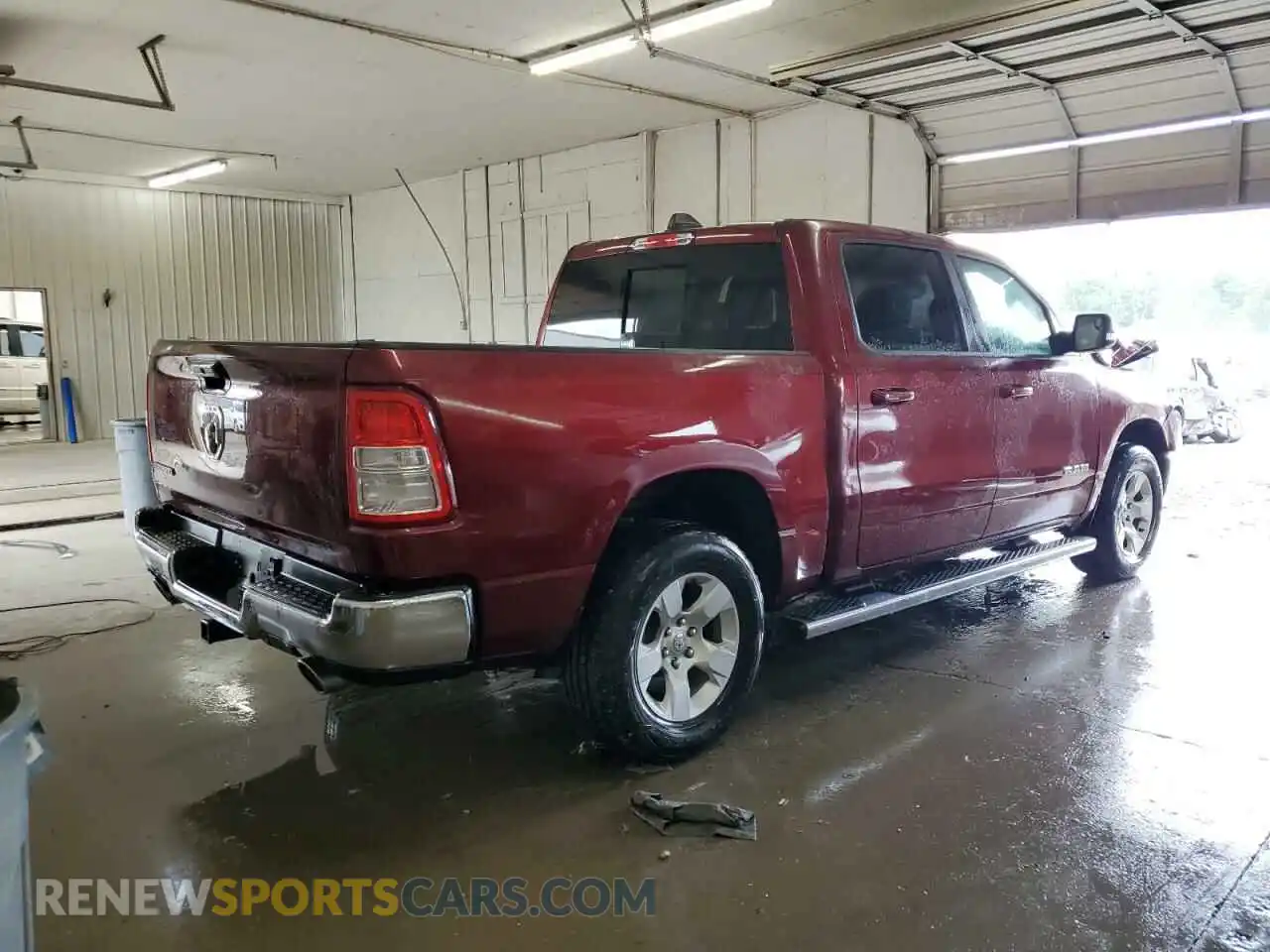 3 Photograph of a damaged car 1C6RREFT6NN276034 RAM 1500 2022
