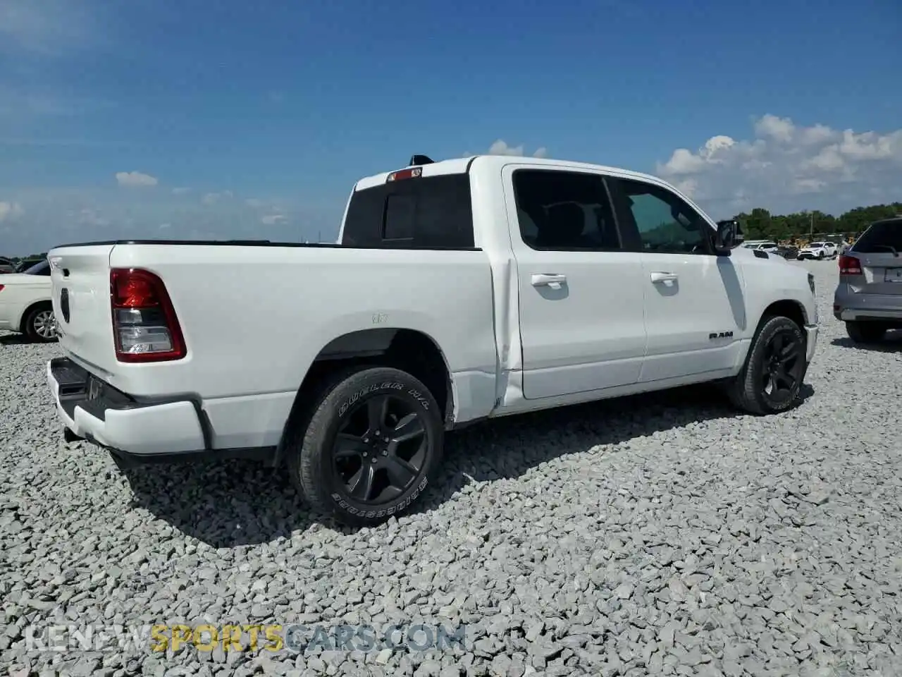 3 Photograph of a damaged car 1C6RREFT6NN312241 RAM 1500 2022