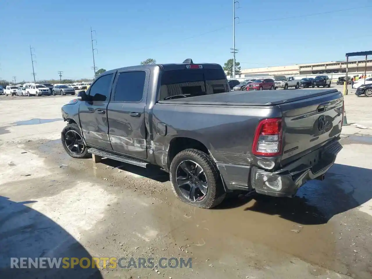 2 Photograph of a damaged car 1C6RREFT9NN113880 RAM 1500 2022