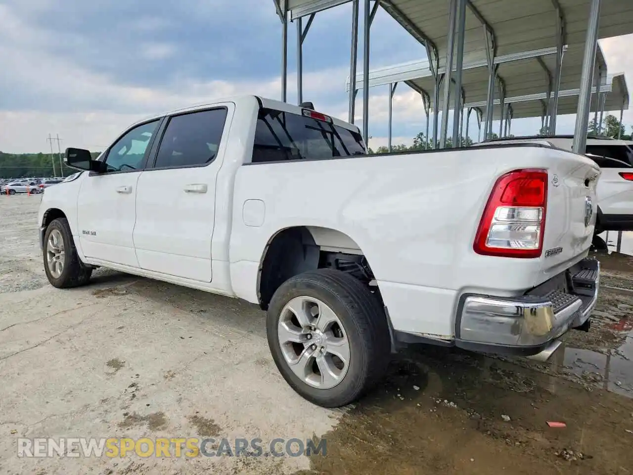 2 Photograph of a damaged car 1C6RREFT9NN479404 RAM 1500 2022