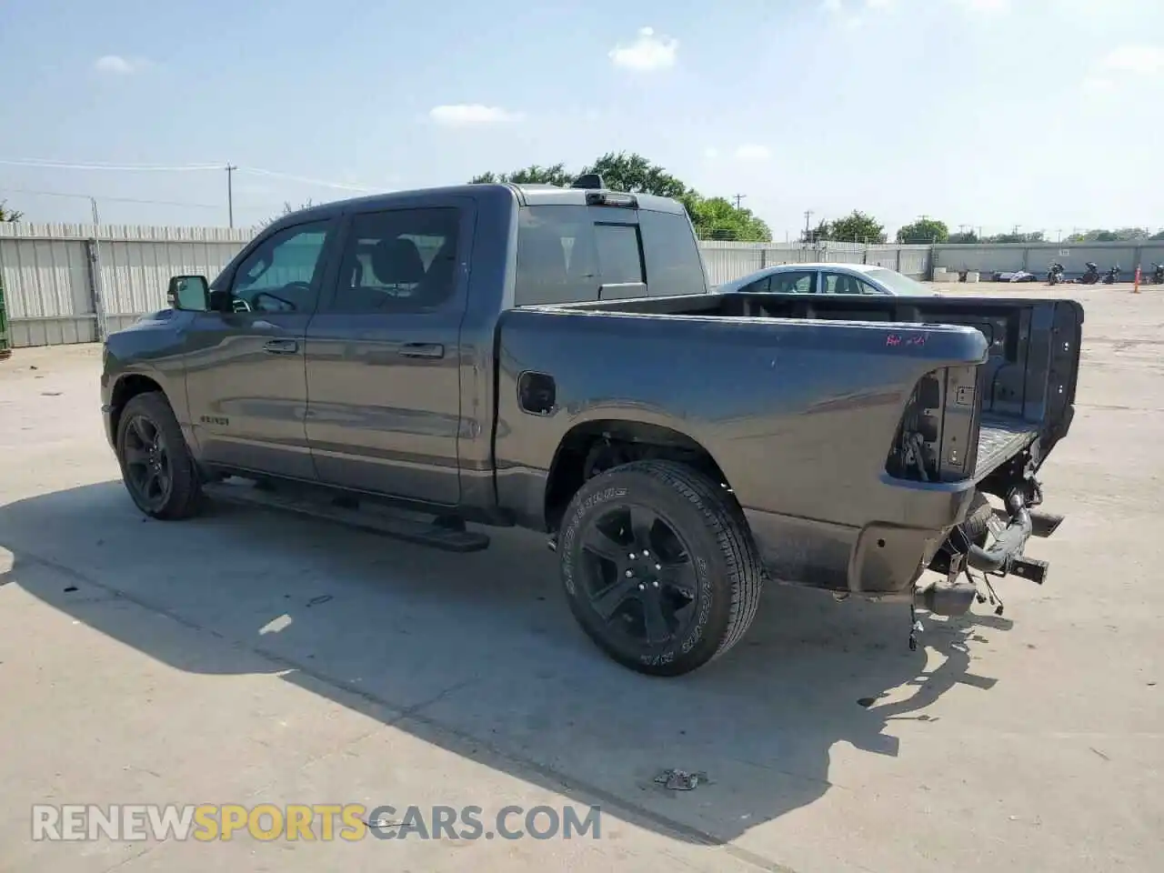 2 Photograph of a damaged car 1C6RREFTXNN113760 RAM 1500 2022