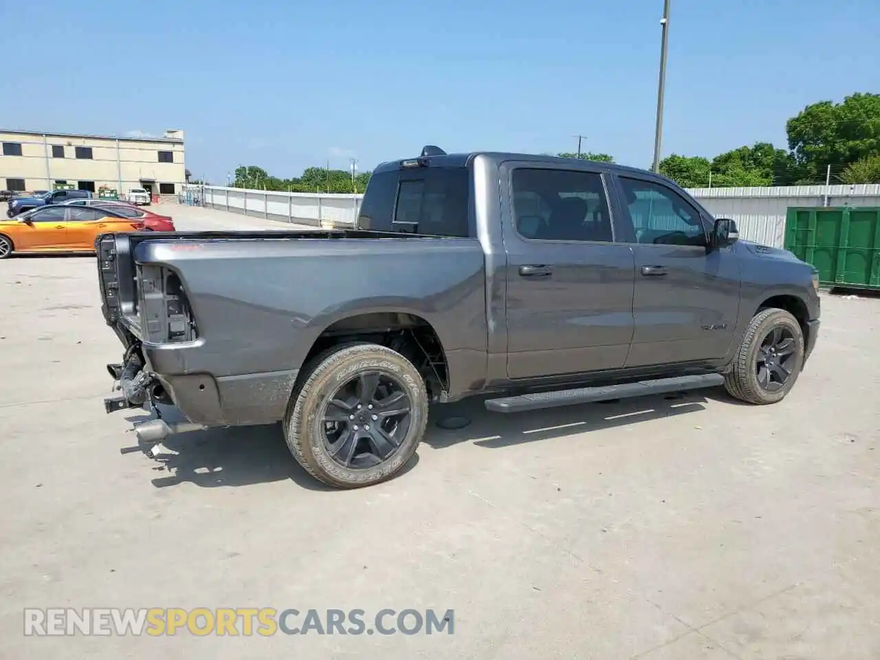 3 Photograph of a damaged car 1C6RREFTXNN113760 RAM 1500 2022