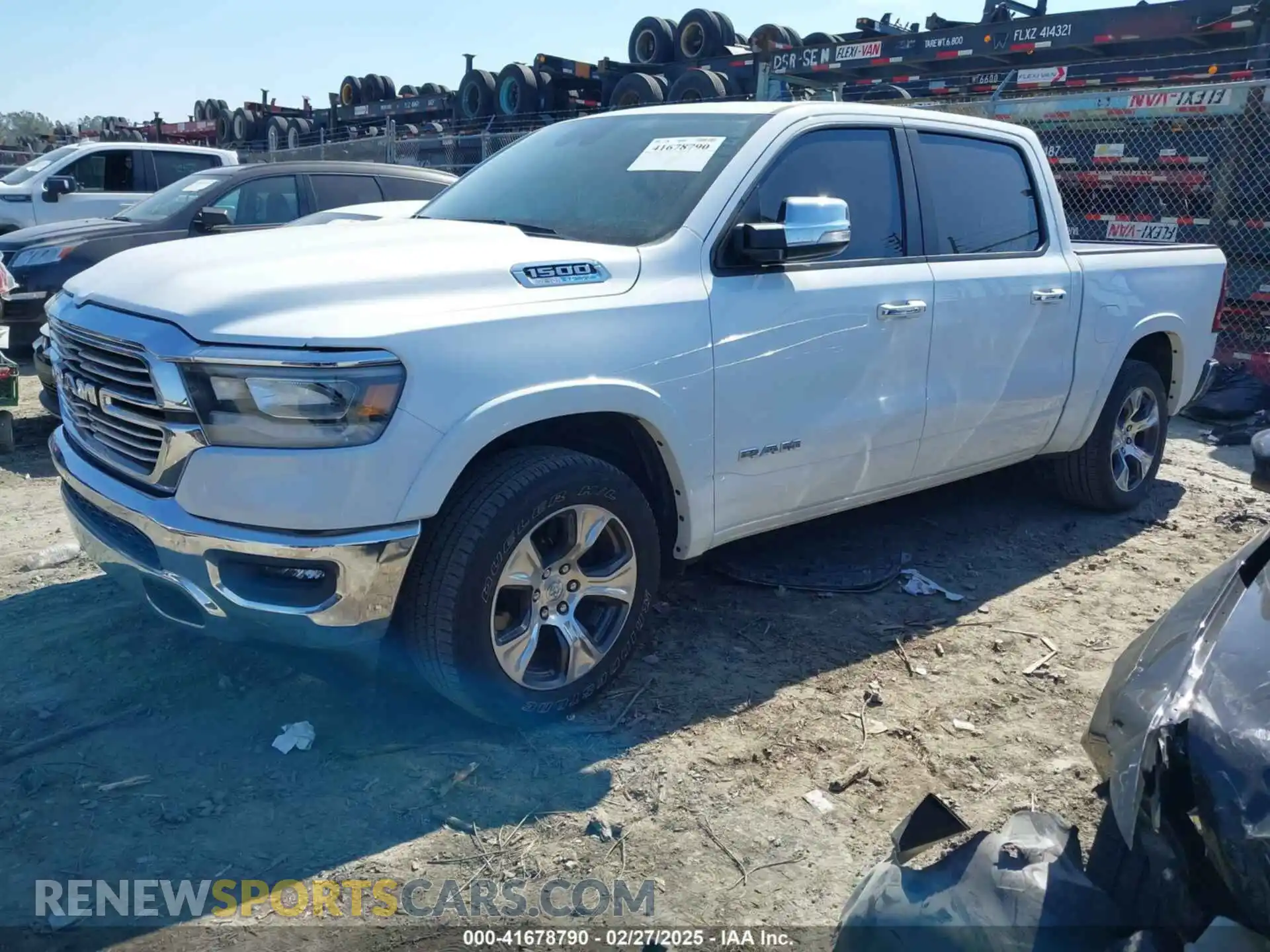2 Photograph of a damaged car 1C6RREJT6NN219792 RAM 1500 2022
