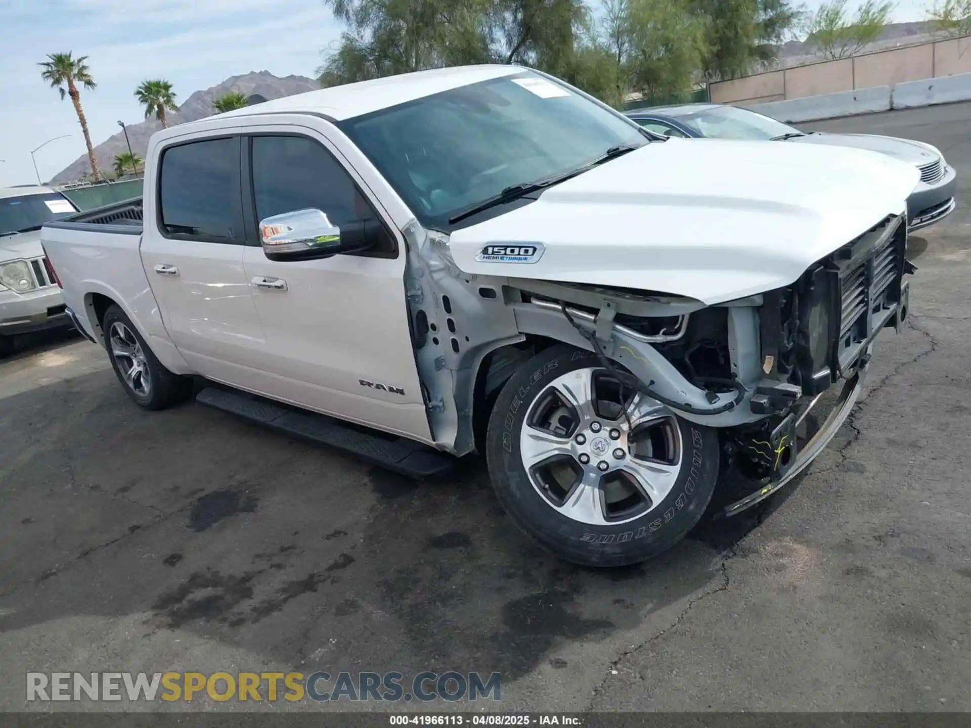 1 Photograph of a damaged car 1C6RREJTXNN357898 RAM 1500 2022