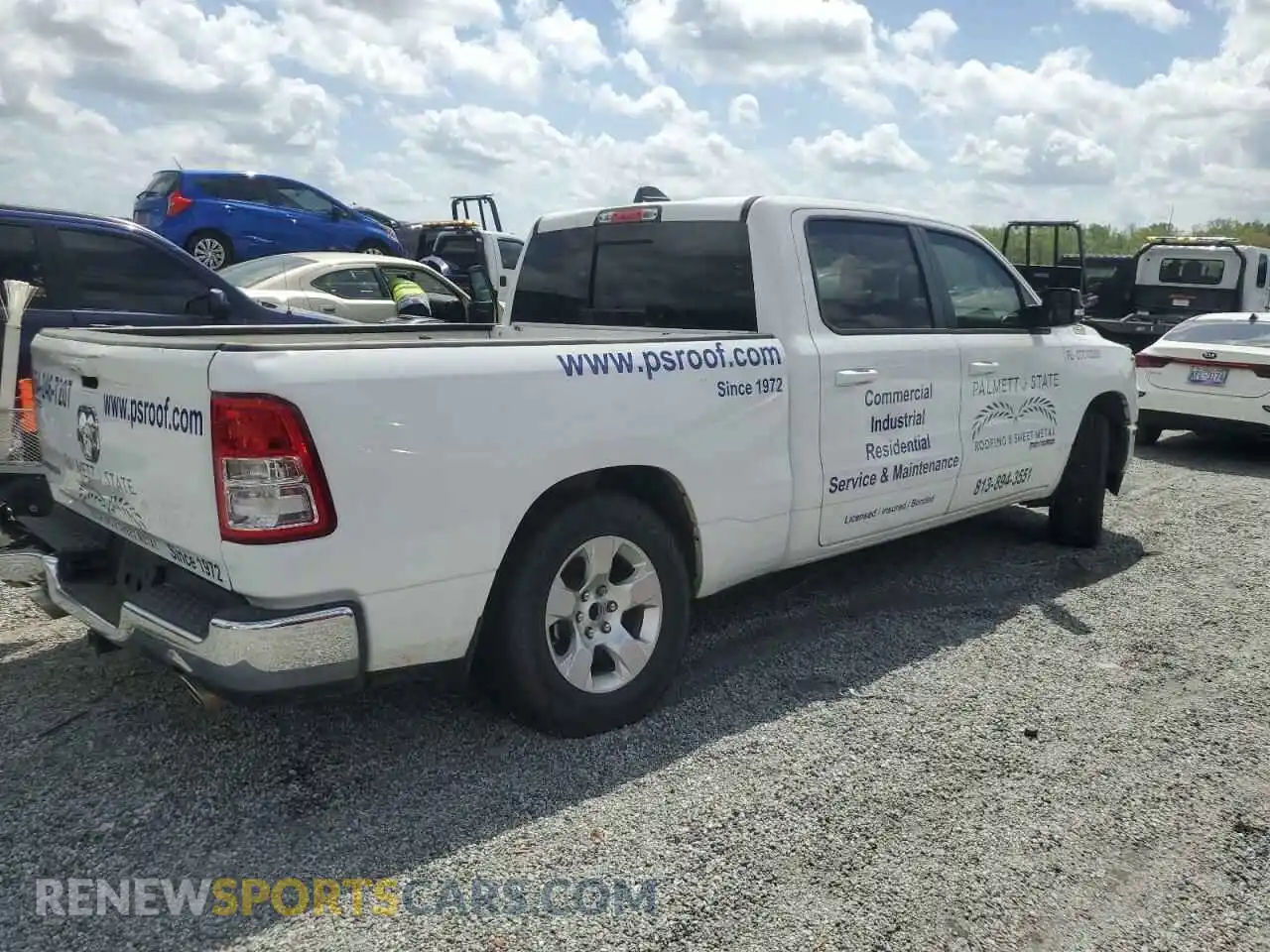 3 Photograph of a damaged car 1C6RREMT7NN292374 RAM 1500 2022