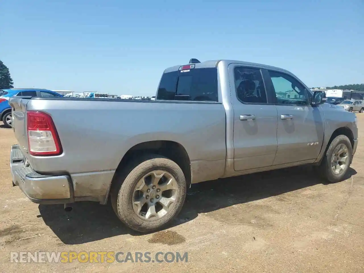 3 Photograph of a damaged car 1C6RRFBG4NN226893 RAM 1500 2022