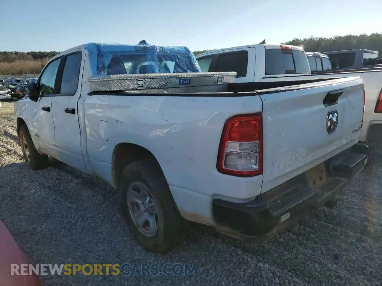 2 Photograph of a damaged car 1C6RRFCG2NN384115 RAM 1500 2022