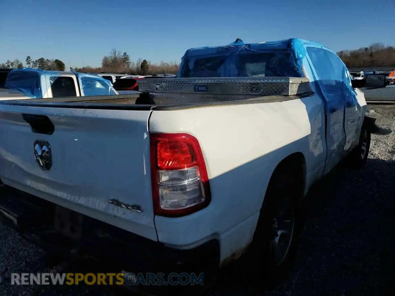 3 Photograph of a damaged car 1C6RRFCG2NN384115 RAM 1500 2022