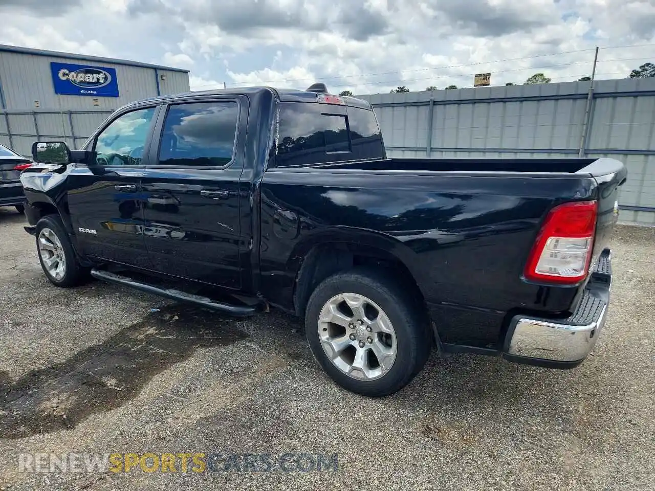 2 Photograph of a damaged car 1C6RRFFG0NN298216 RAM 1500 2022