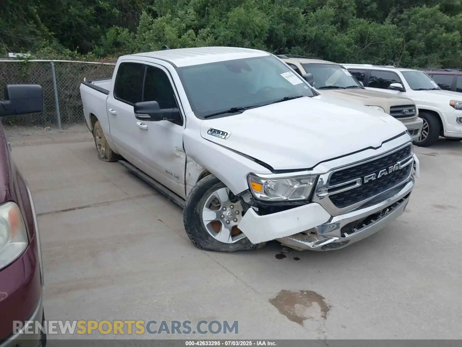 1 Photograph of a damaged car 1C6RRFFG1NN432425 RAM 1500 2022