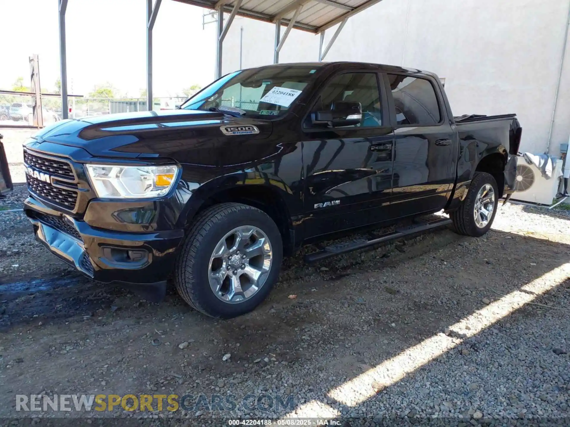 2 Photograph of a damaged car 1C6RRFFG6NN439340 RAM 1500 2022