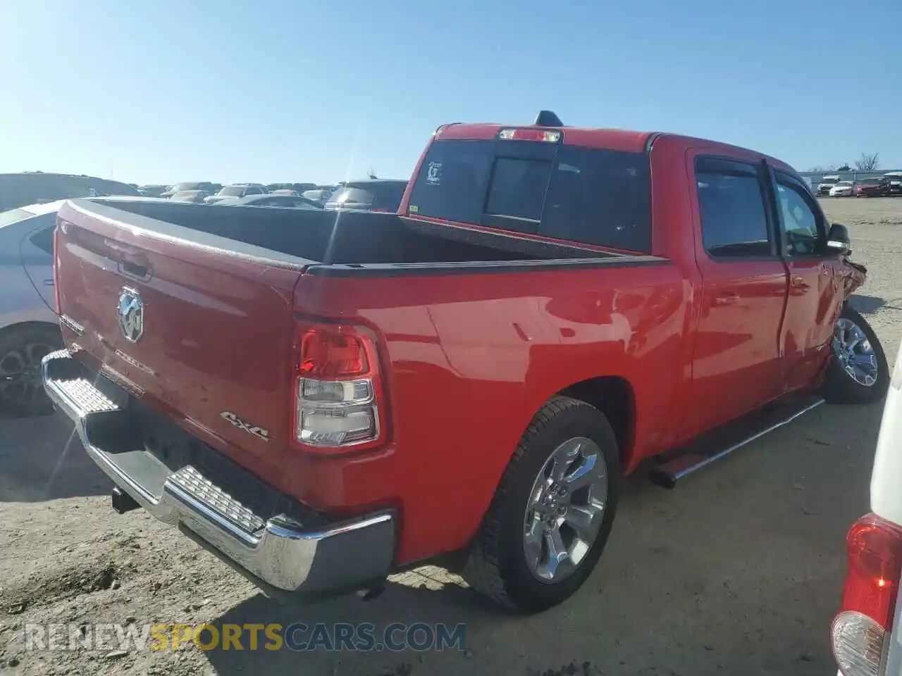 3 Photograph of a damaged car 1C6RRFFG8NN213722 RAM 1500 2022