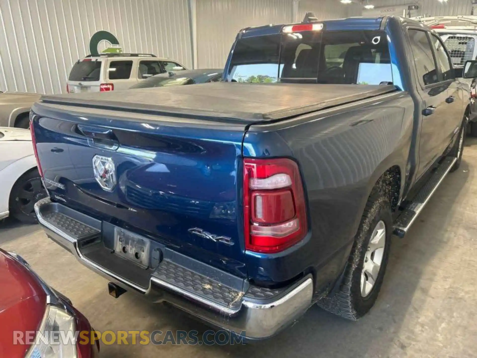 3 Photograph of a damaged car 1C6RRFFG9NN365220 RAM 1500 2022