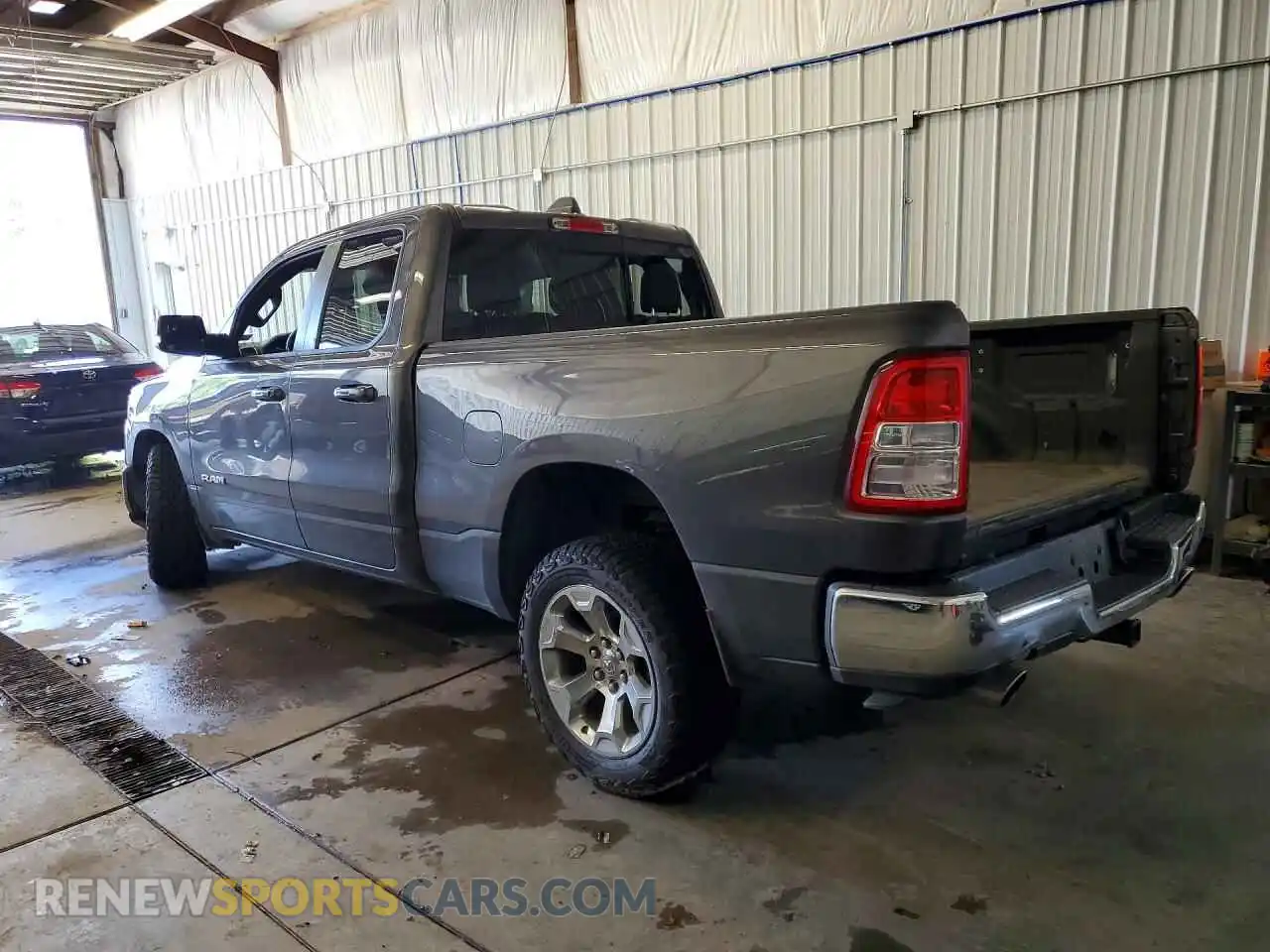 2 Photograph of a damaged car 1C6SRFBT1NN120173 RAM 1500 2022