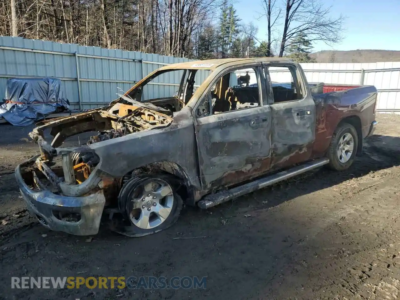 1 Photograph of a damaged car 1C6SRFBT1NN162956 RAM 1500 2022