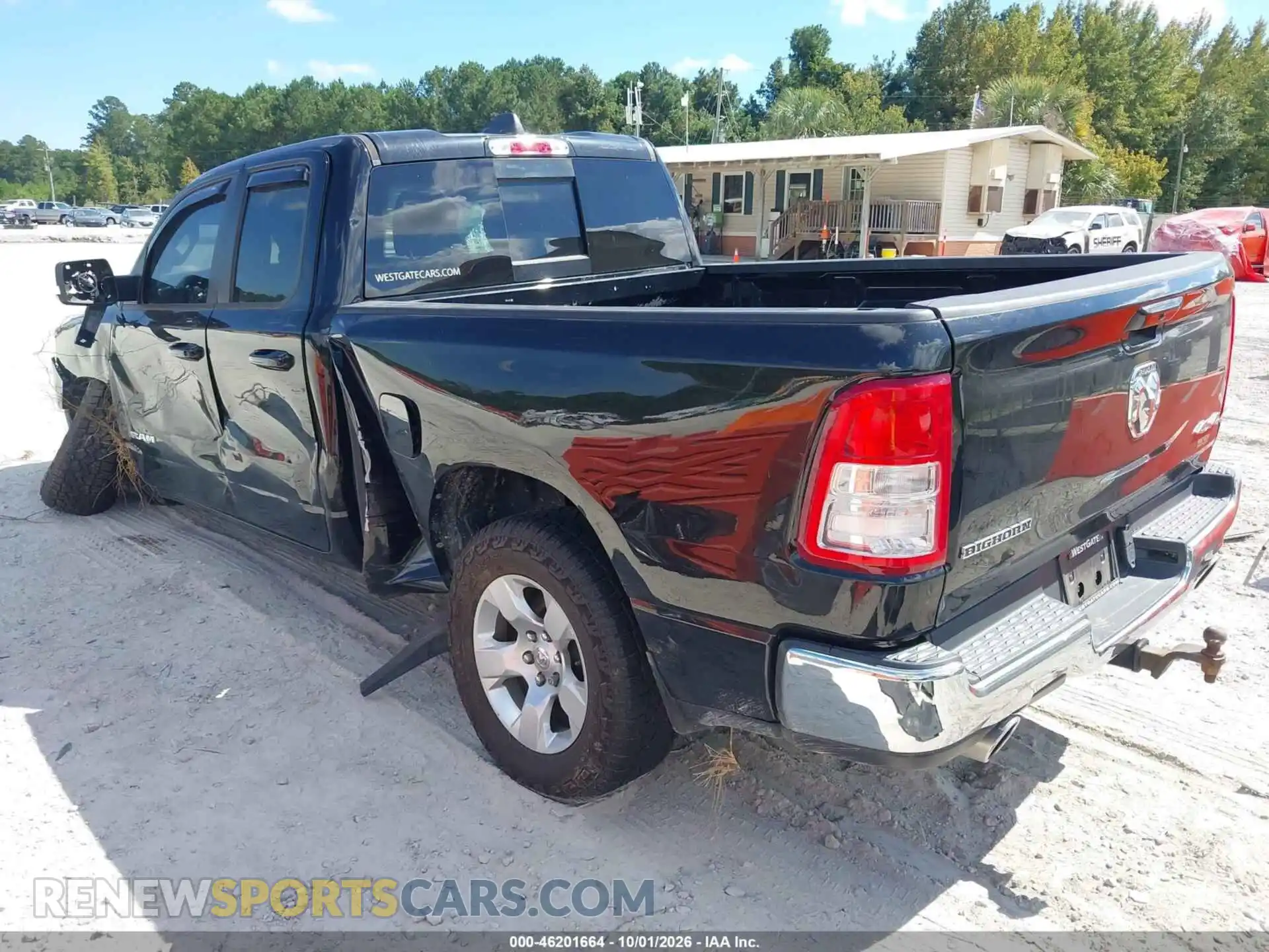 3 Photograph of a damaged car 1C6SRFBT1NN199652 RAM 1500 2022