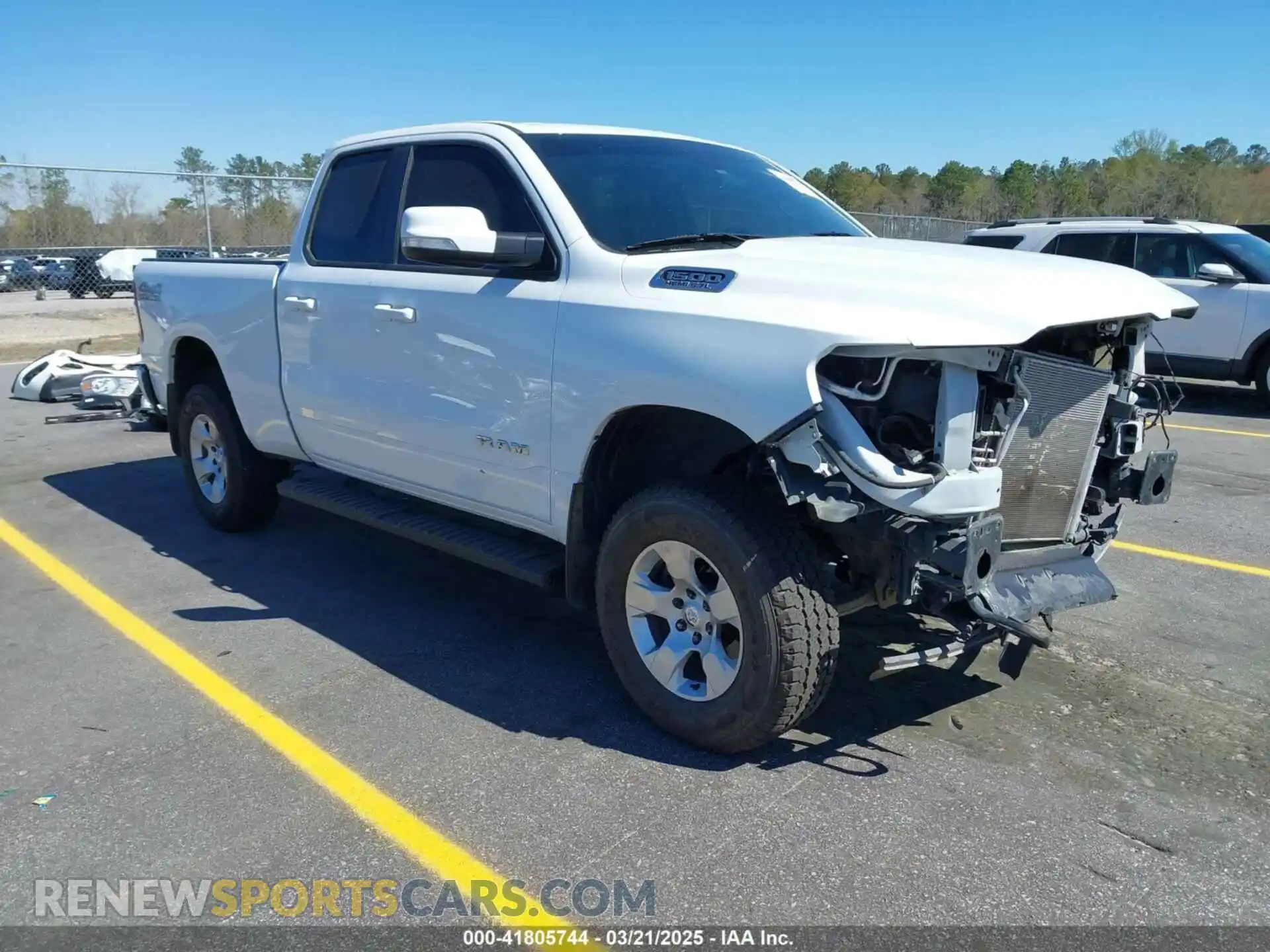1 Photograph of a damaged car 1C6SRFBT1NN389824 RAM 1500 2022