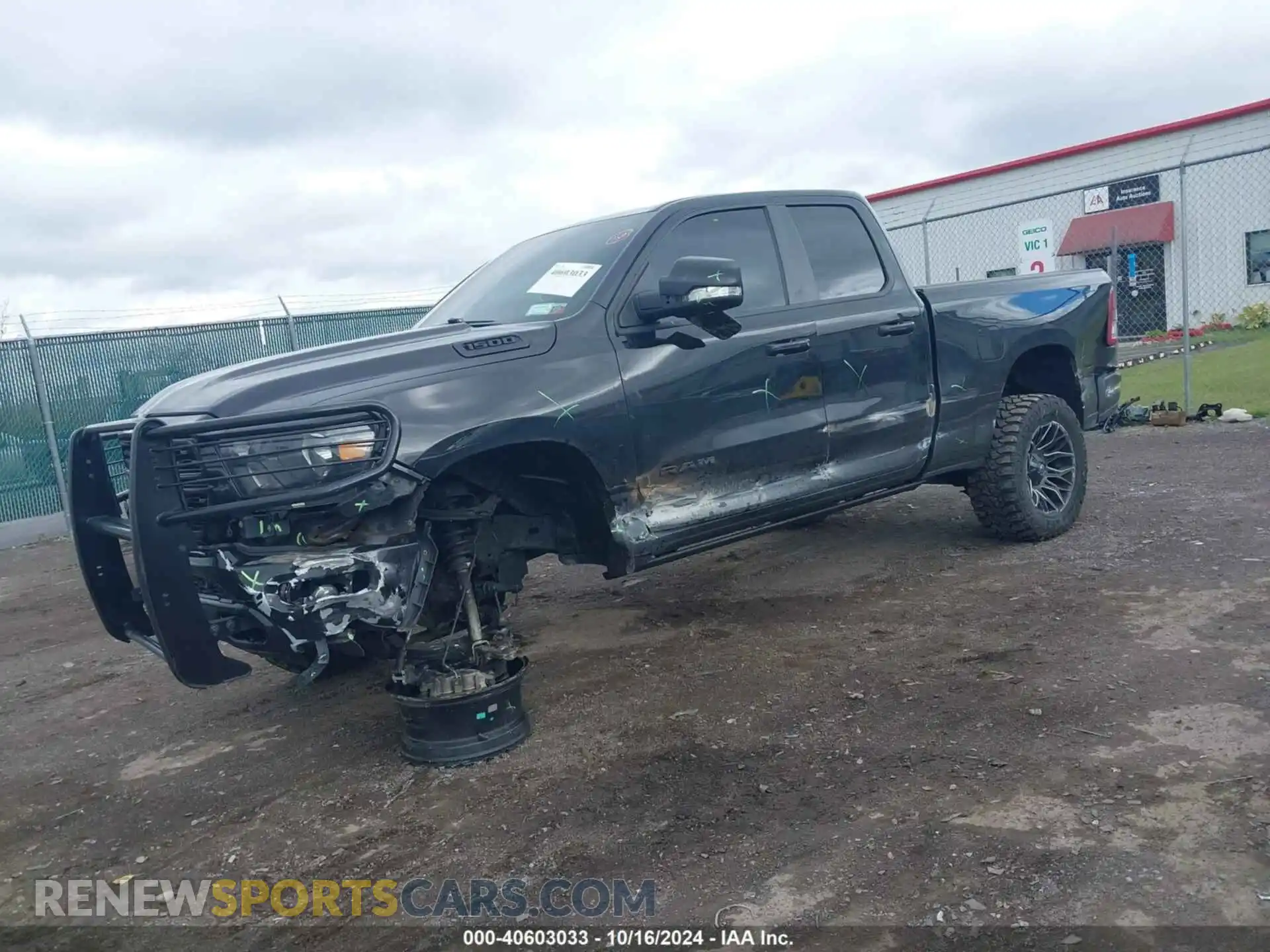 2 Photograph of a damaged car 1C6SRFBT2NN206382 RAM 1500 2022