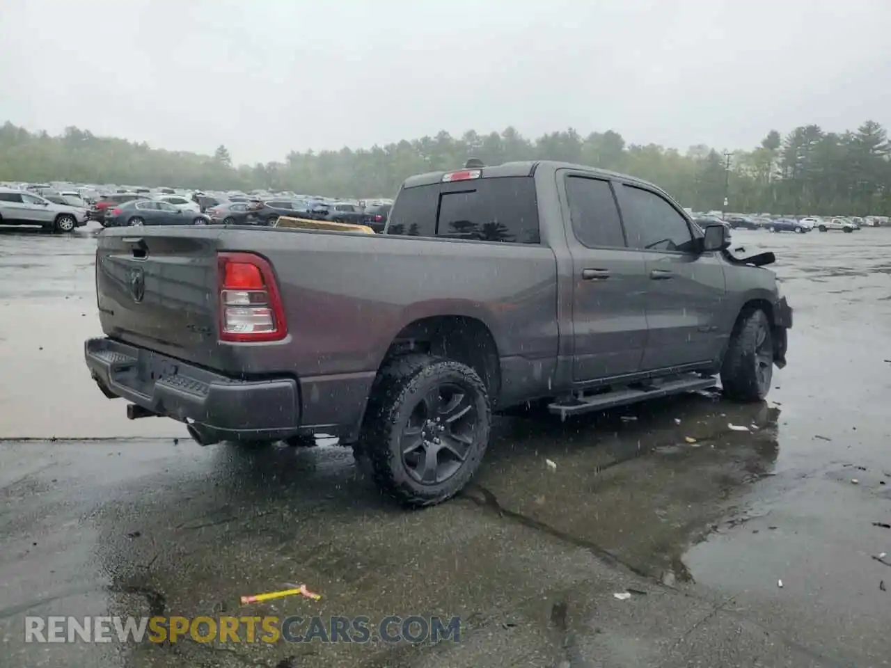 3 Photograph of a damaged car 1C6SRFBT3NN133071 RAM 1500 2022