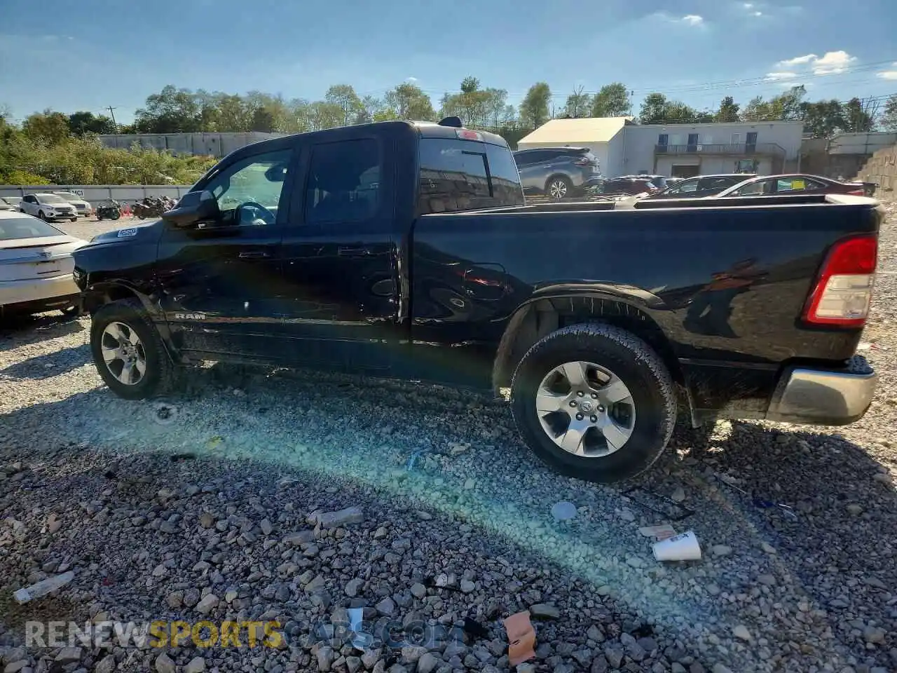 2 Photograph of a damaged car 1C6SRFBT5NN136425 RAM 1500 2022