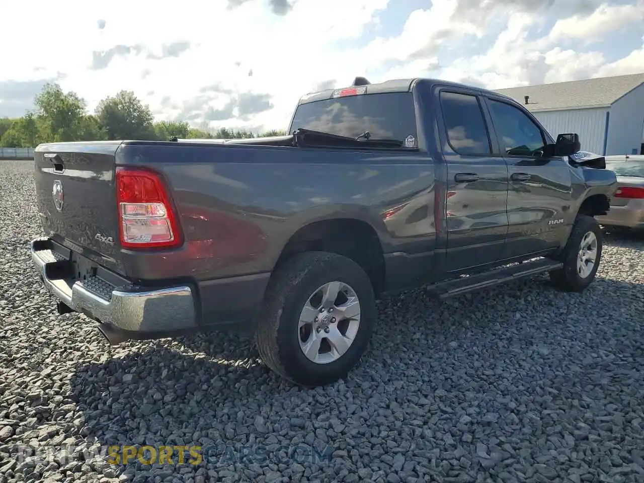 3 Photograph of a damaged car 1C6SRFBT5NN154634 RAM 1500 2022