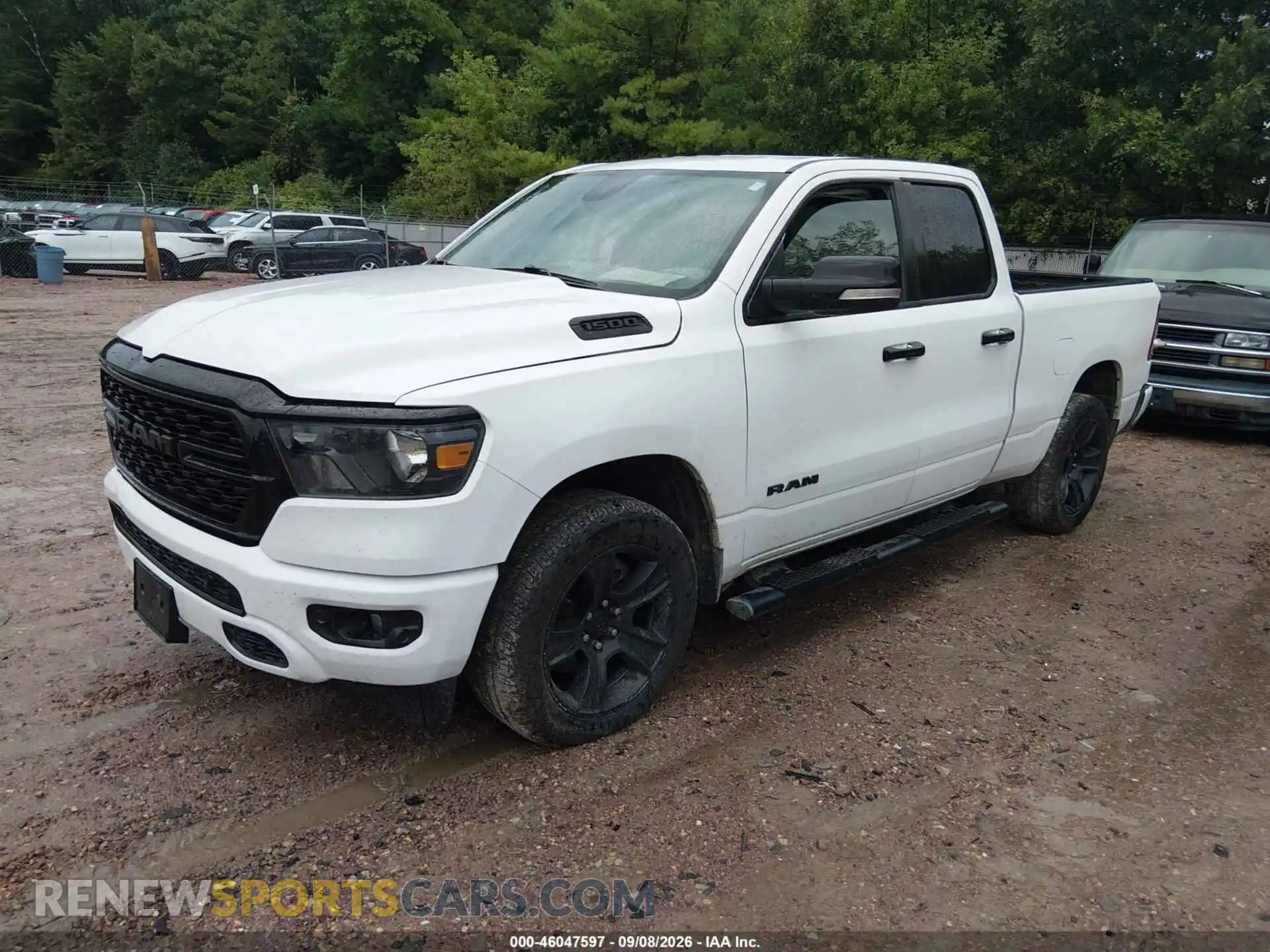 2 Photograph of a damaged car 1C6SRFBT7NN224702 RAM 1500 2022