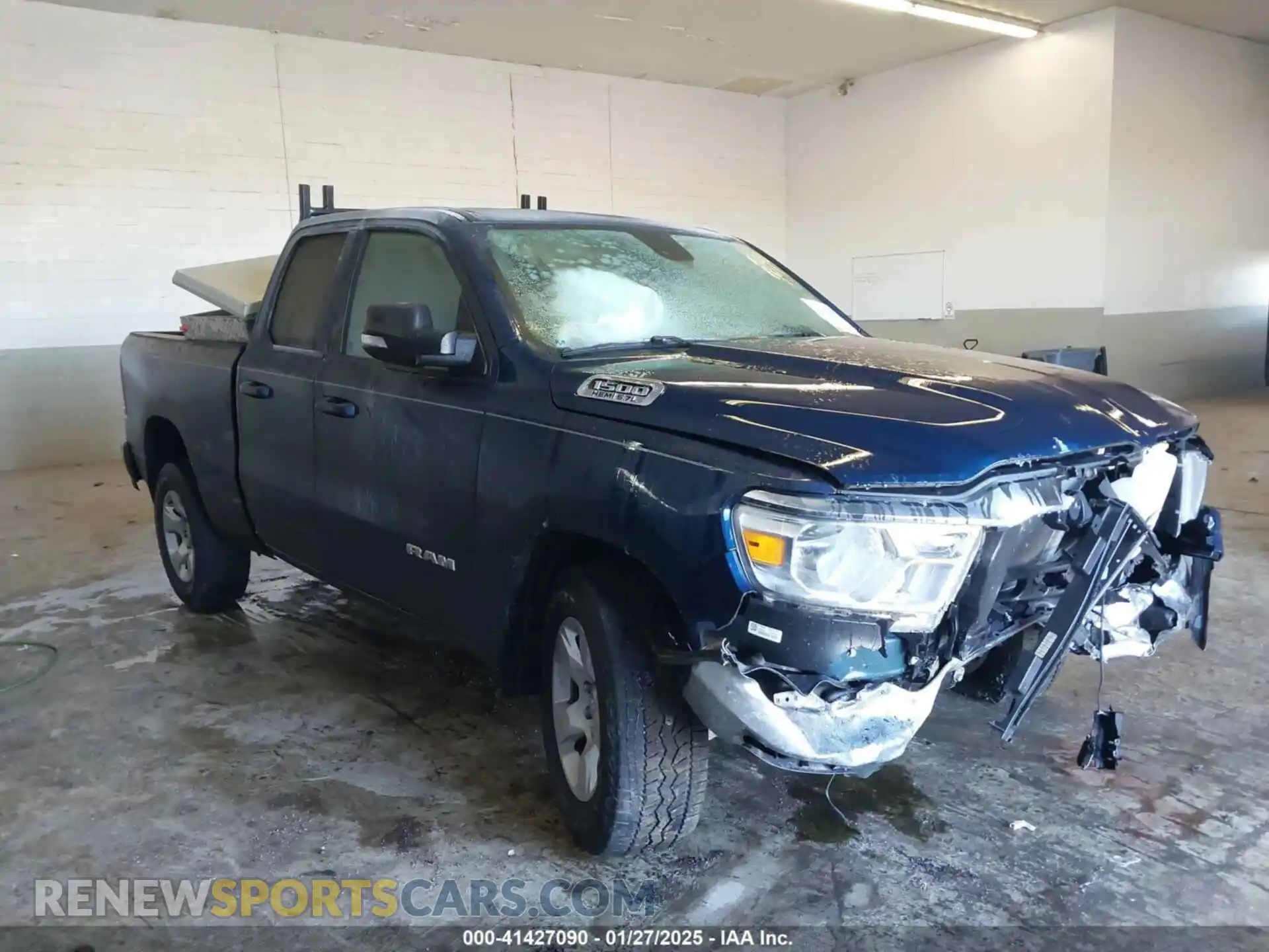 1 Photograph of a damaged car 1C6SRFBTXNN134167 RAM 1500 2022