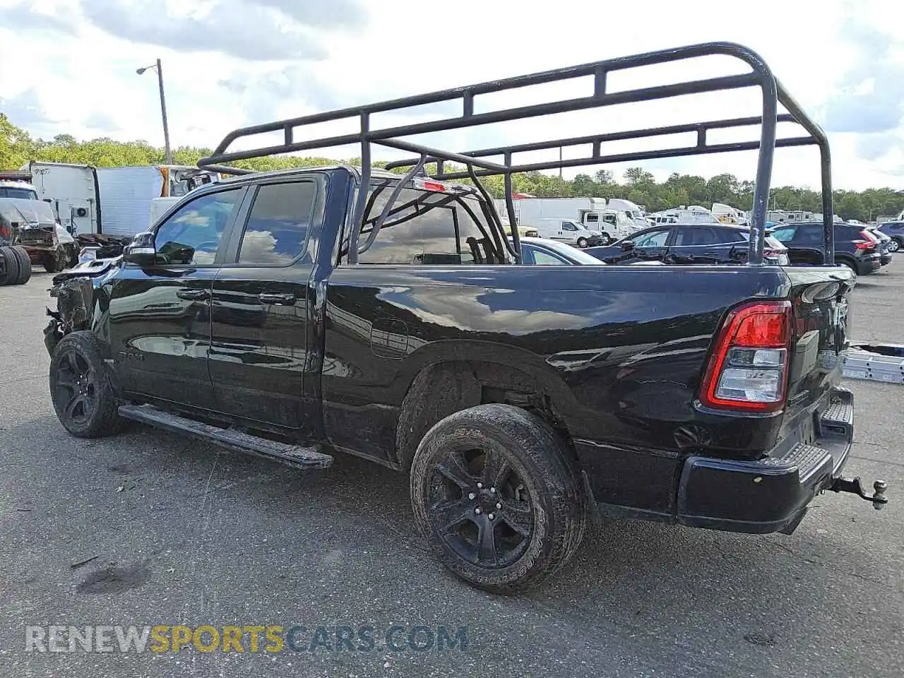 2 Photograph of a damaged car 1C6SRFBTXNN163586 RAM 1500 2022