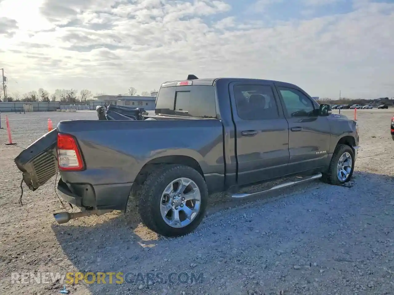 3 fotografías del automóvil dañado 1C6SRFFM7NN284255 RAM 1500 2022
