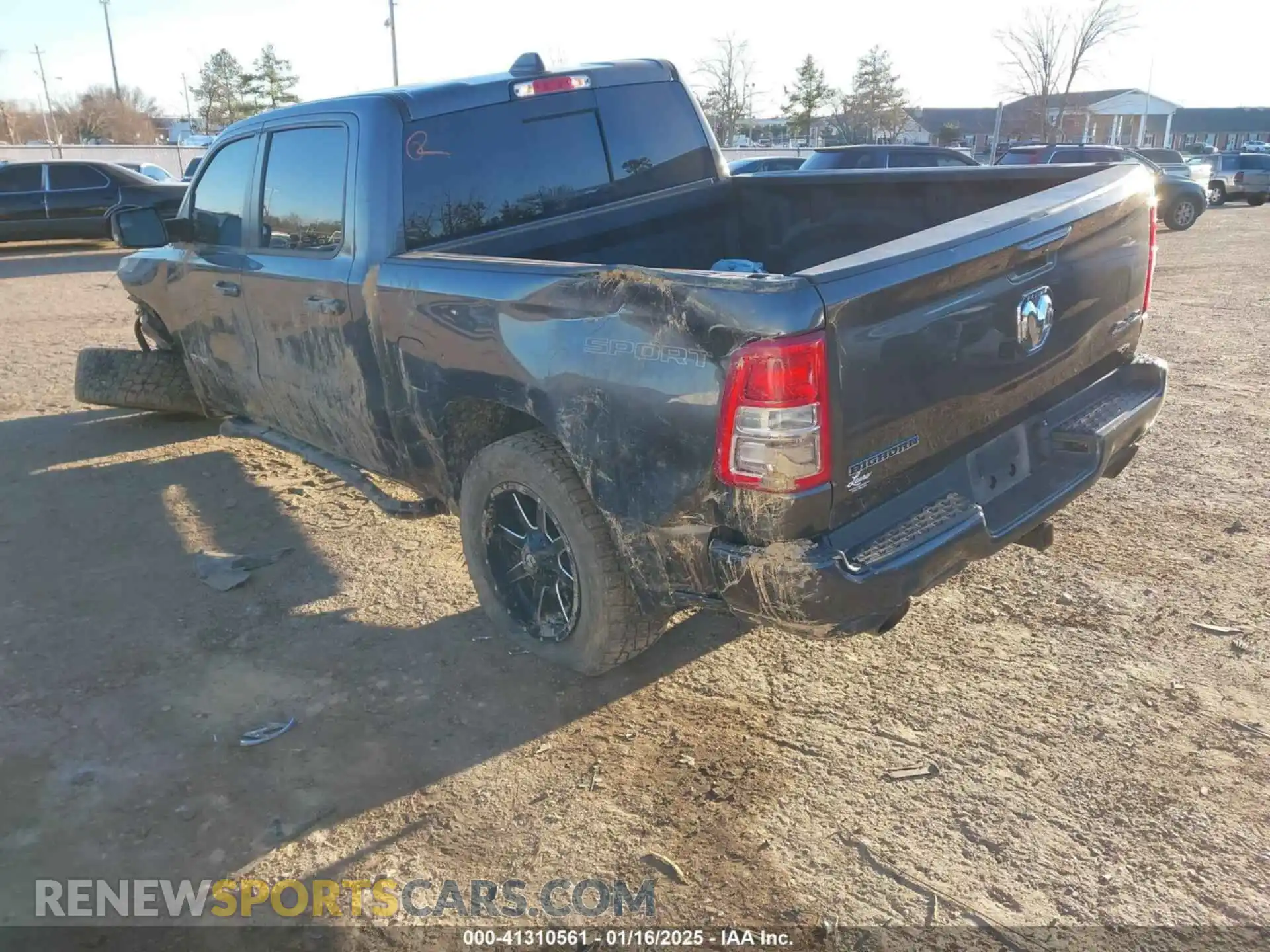 3 Photograph of a damaged car 1C6SRFFT0NN145673 RAM 1500 2022