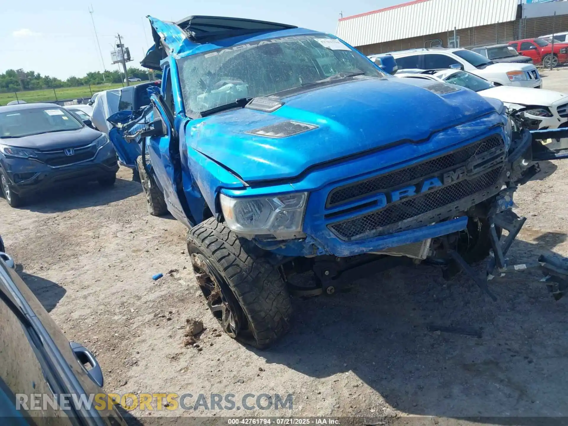 1 Photograph of a damaged car 1C6SRFFT0NN162456 RAM 1500 2022
