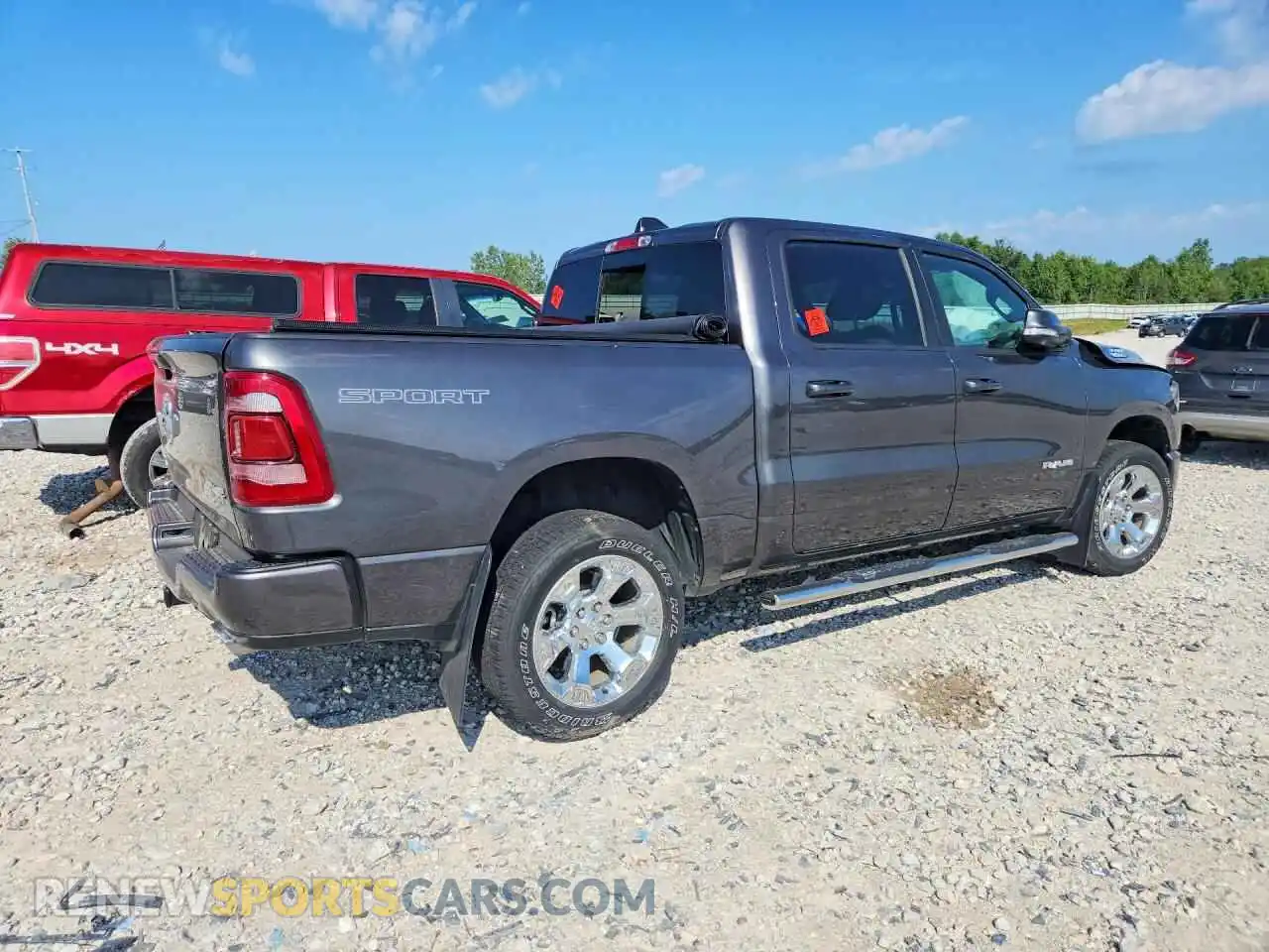 3 fotografías del automóvil dañado 1C6SRFFT0NN380252 RAM 1500 2022