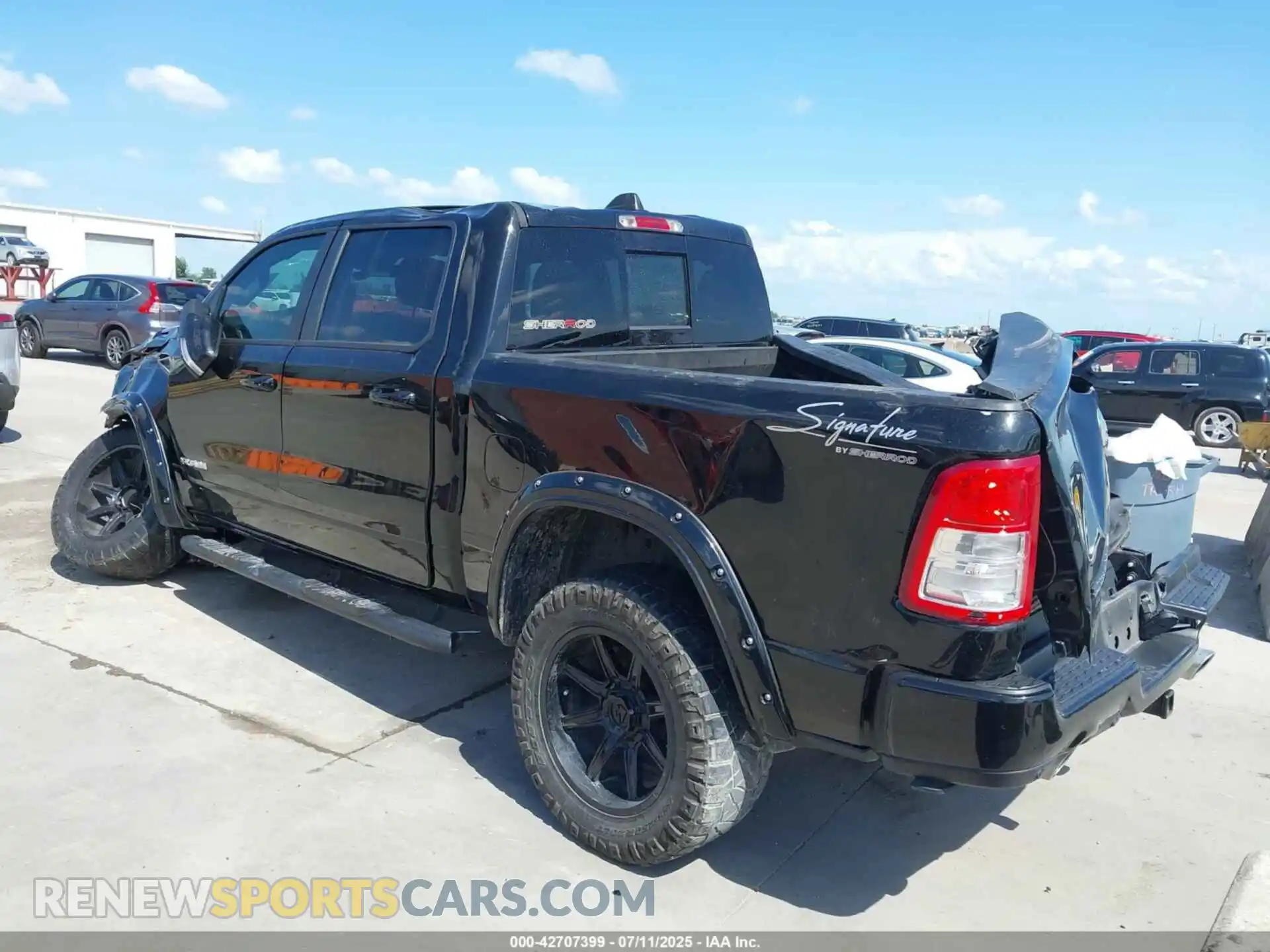 3 fotografías del automóvil dañado 1C6SRFFT0NN424234 RAM 1500 2022