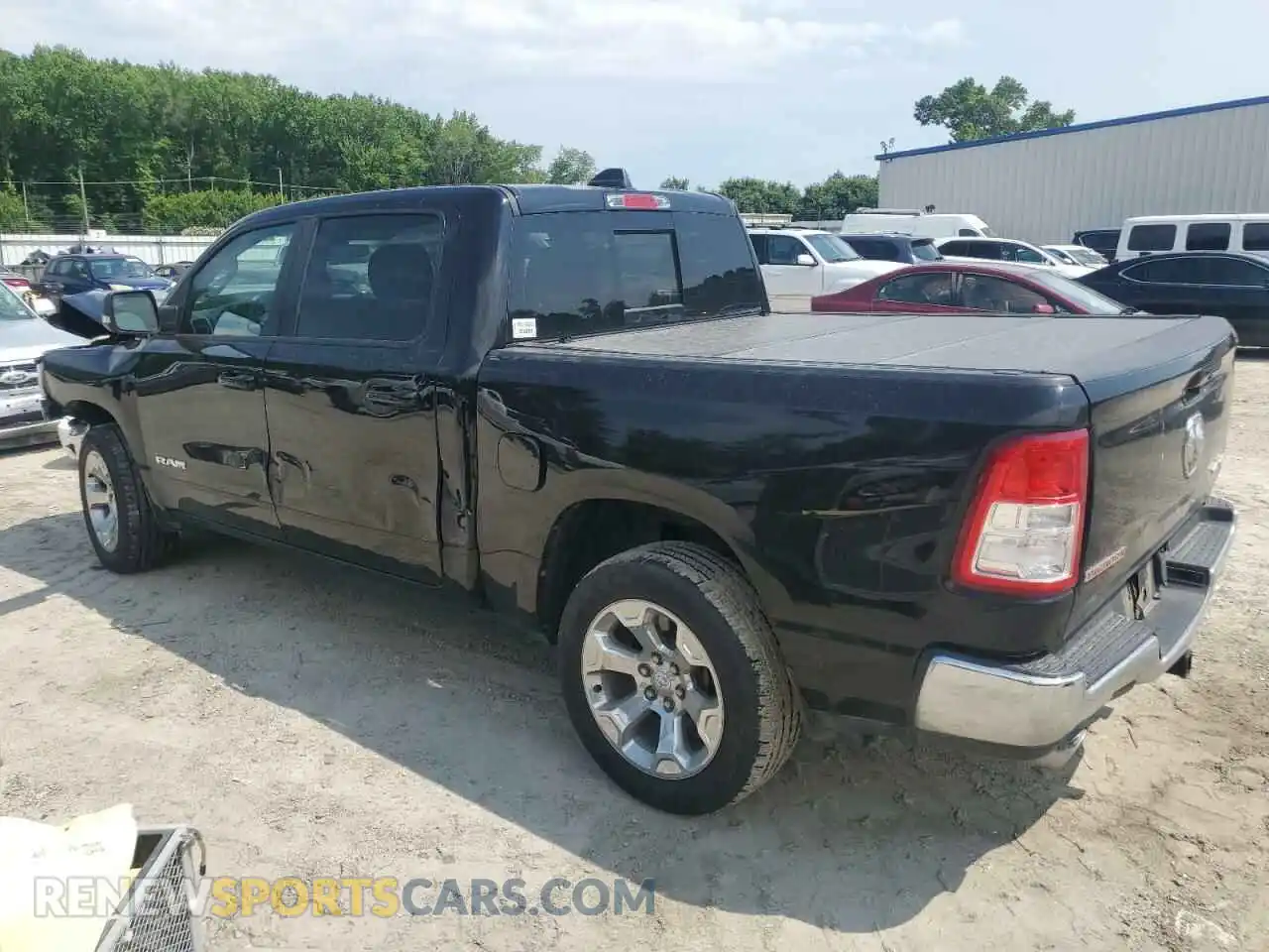 2 fotografías del automóvil dañado 1C6SRFFT0NN427277 RAM 1500 2022