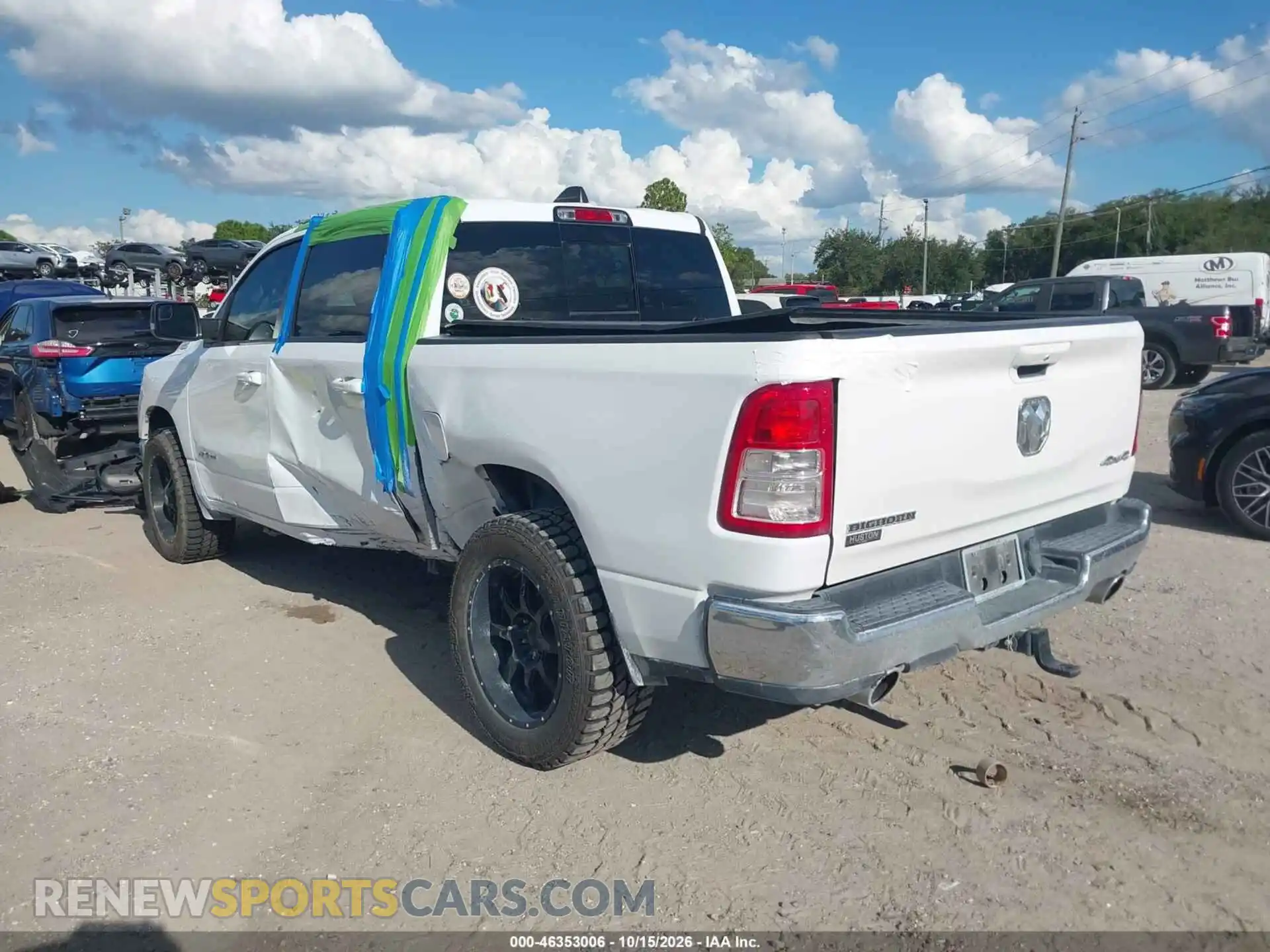3 fotografías del automóvil dañado 1C6SRFFT1NN341010 RAM 1500 2022