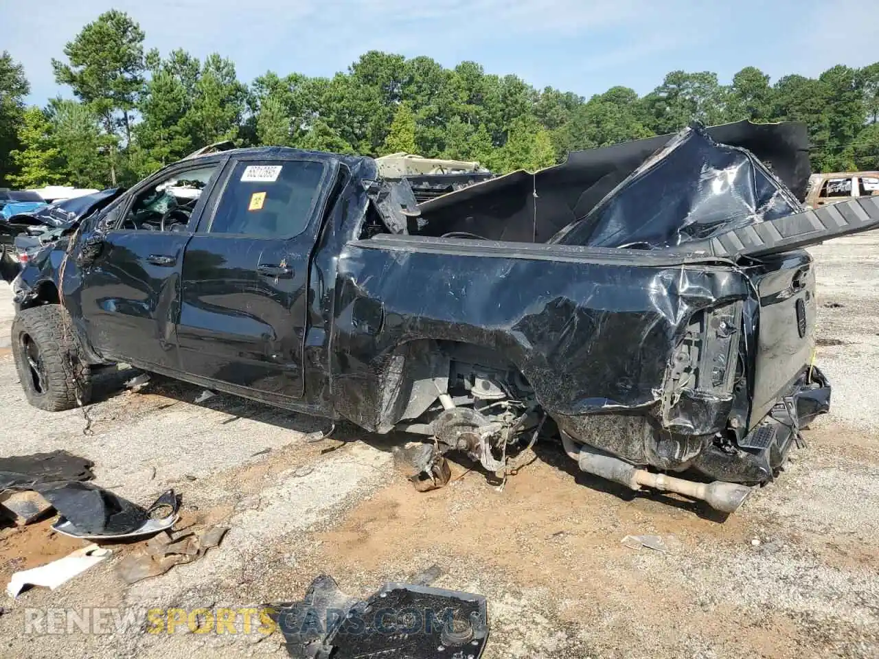 2 Photograph of a damaged car 1C6SRFFT2NN135713 RAM 1500 2022