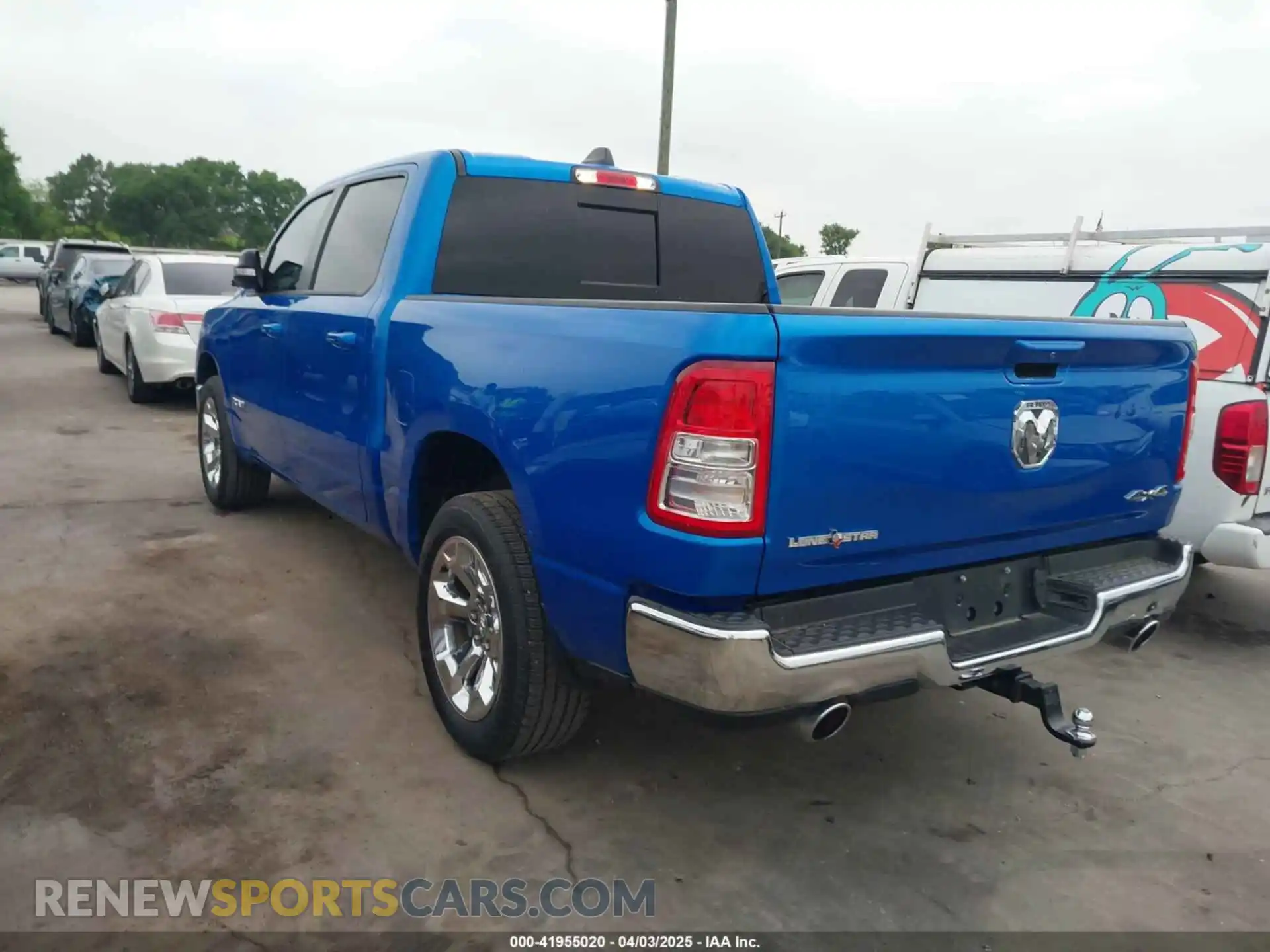 3 Photograph of a damaged car 1C6SRFFT2NN427314 RAM 1500 2022