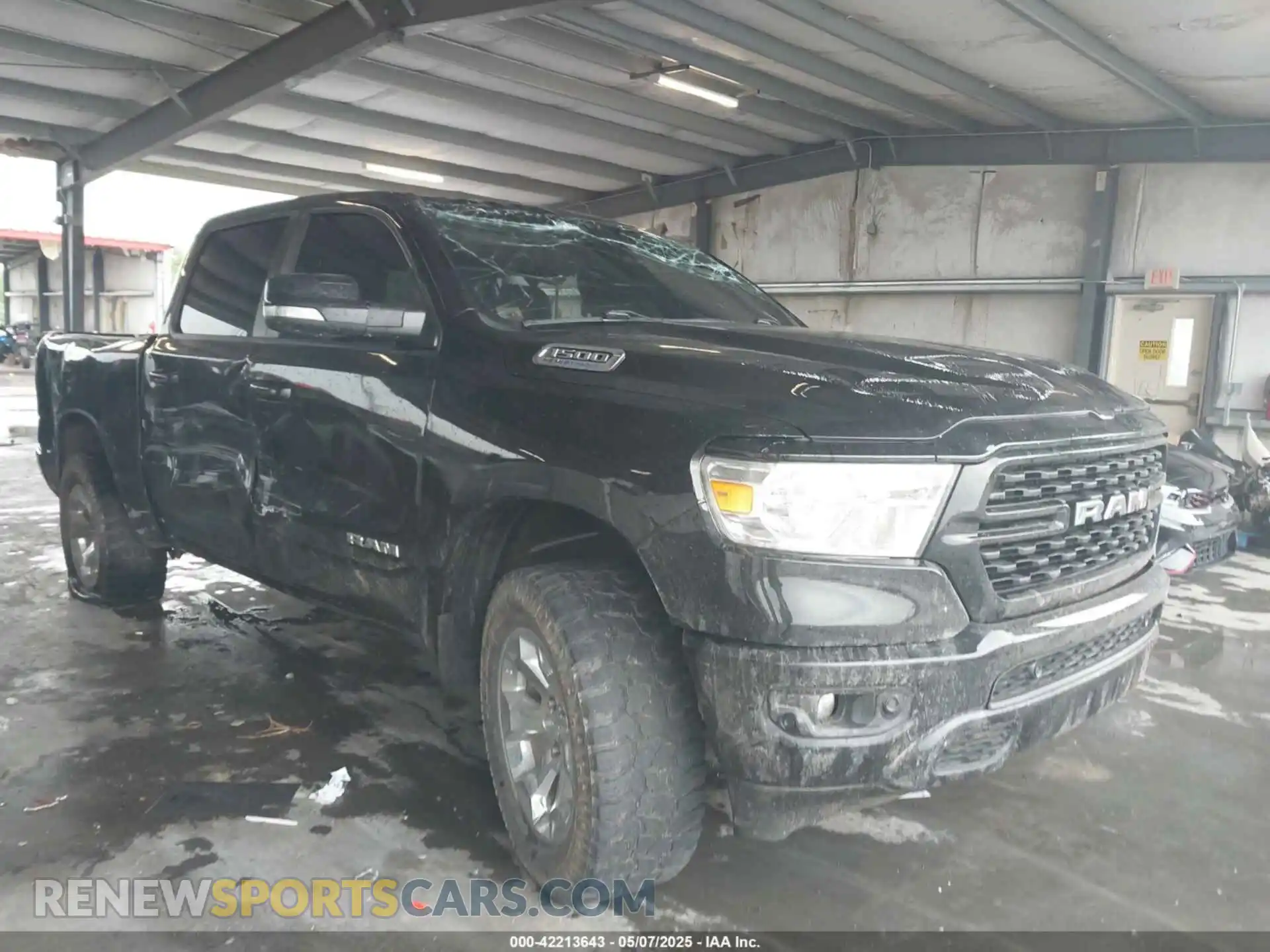 1 Photograph of a damaged car 1C6SRFFT3NN406309 RAM 1500 2022