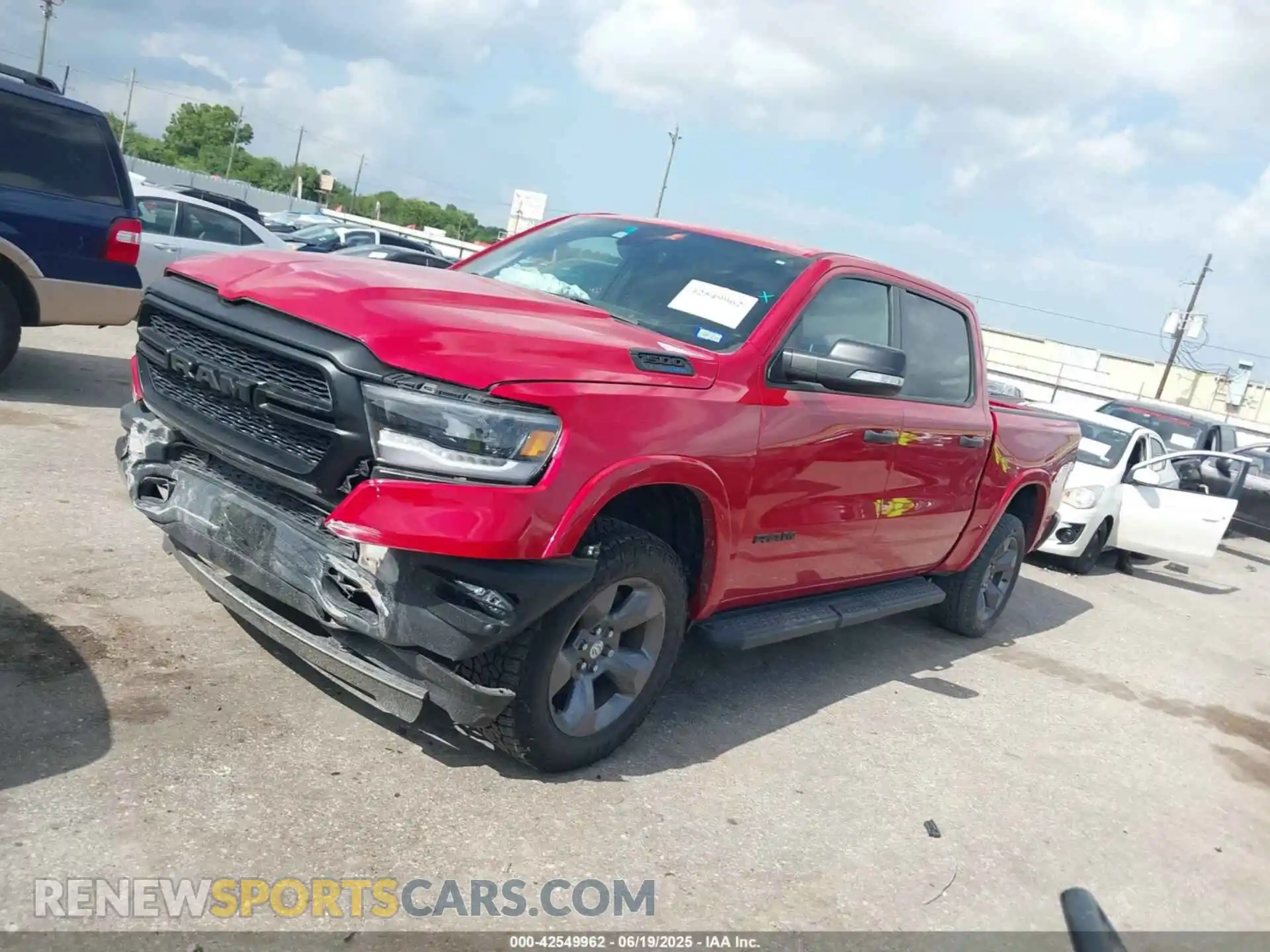 2 Photograph of a damaged car 1C6SRFFT4NN243606 RAM 1500 2022