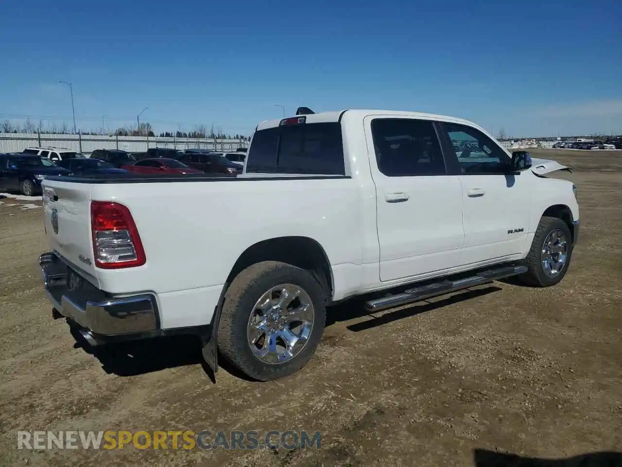 3 Photograph of a damaged car 1C6SRFFT5NN116671 RAM 1500 2022