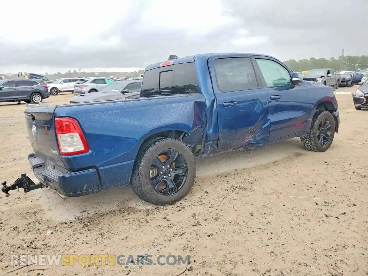 3 Photograph of a damaged car 1C6SRFFT5NN406313 RAM 1500 2022