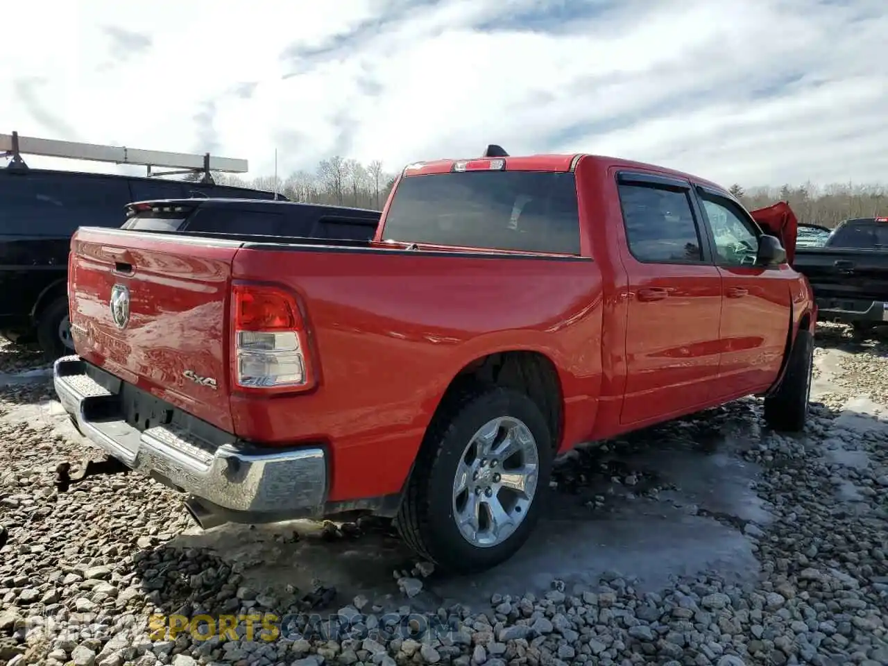 3 Photograph of a damaged car 1C6SRFFT5NN456645 RAM 1500 2022