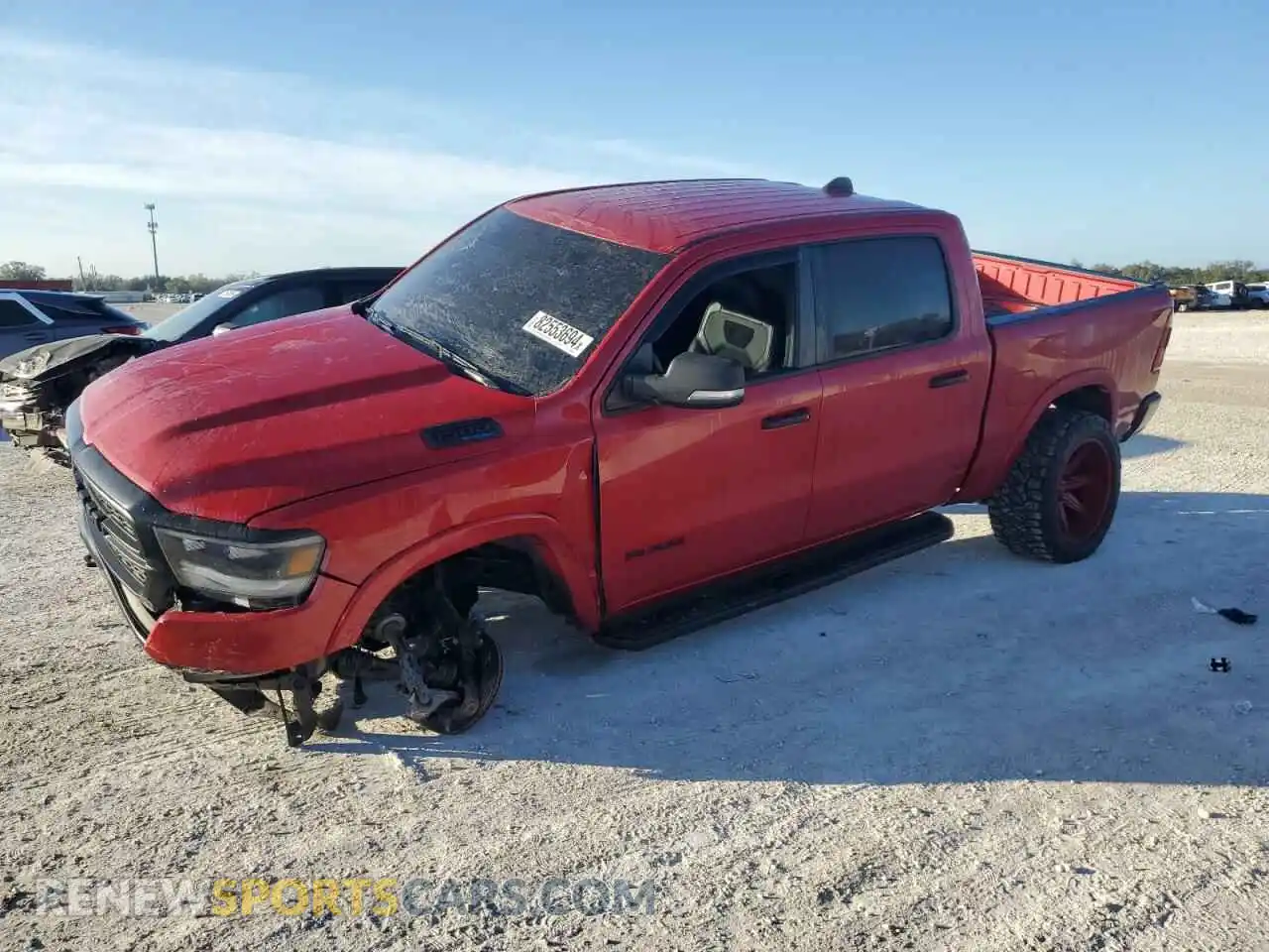 1 Photograph of a damaged car 1C6SRFFT6NN243185 RAM 1500 2022