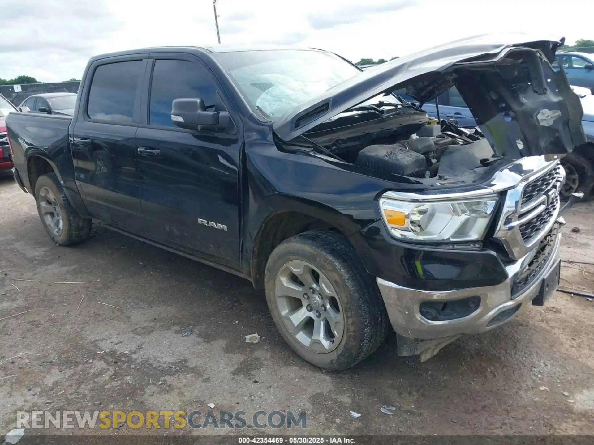 1 Photograph of a damaged car 1C6SRFFT7NN460826 RAM 1500 2022